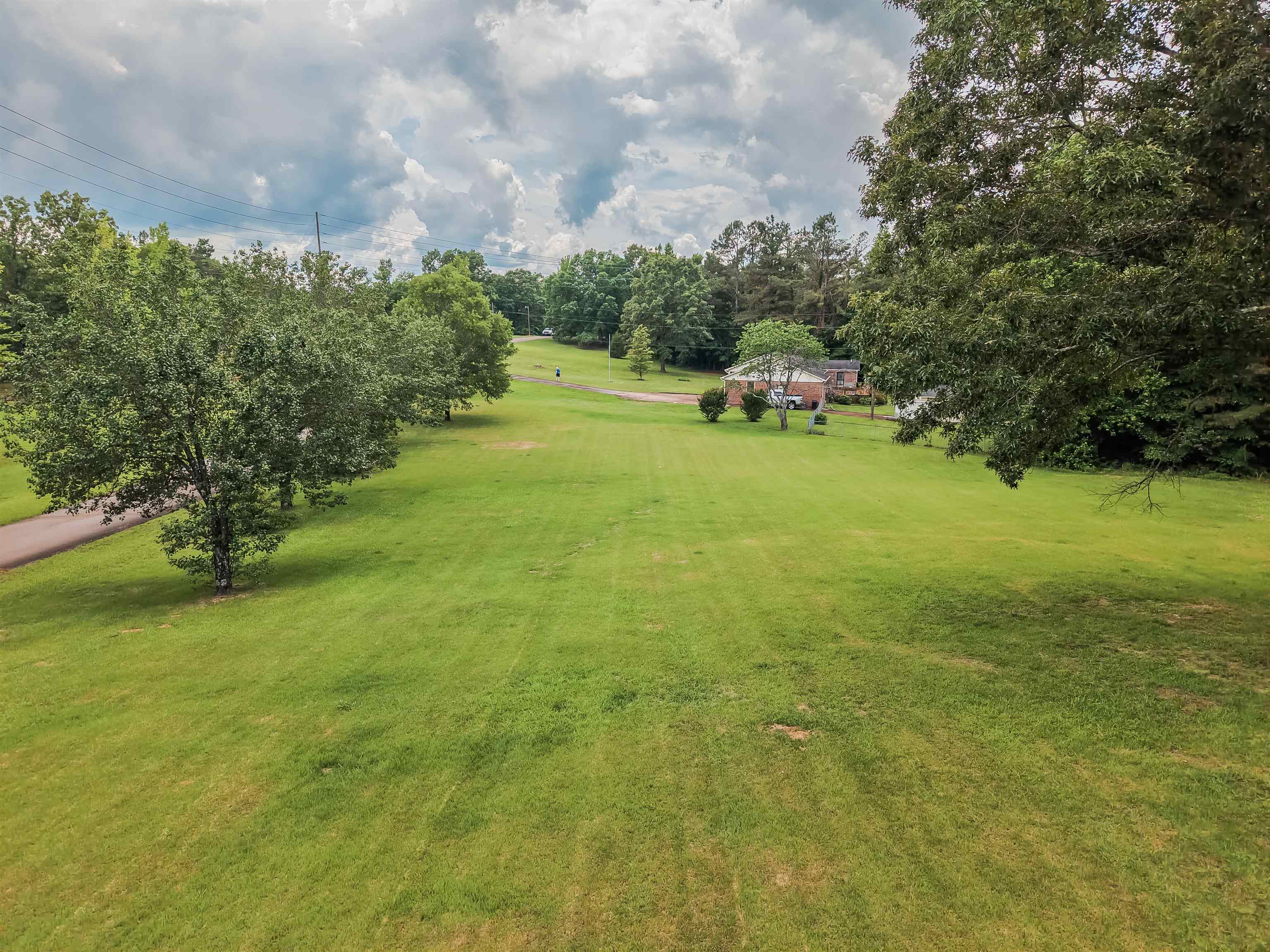 436 SKYLINE DR
