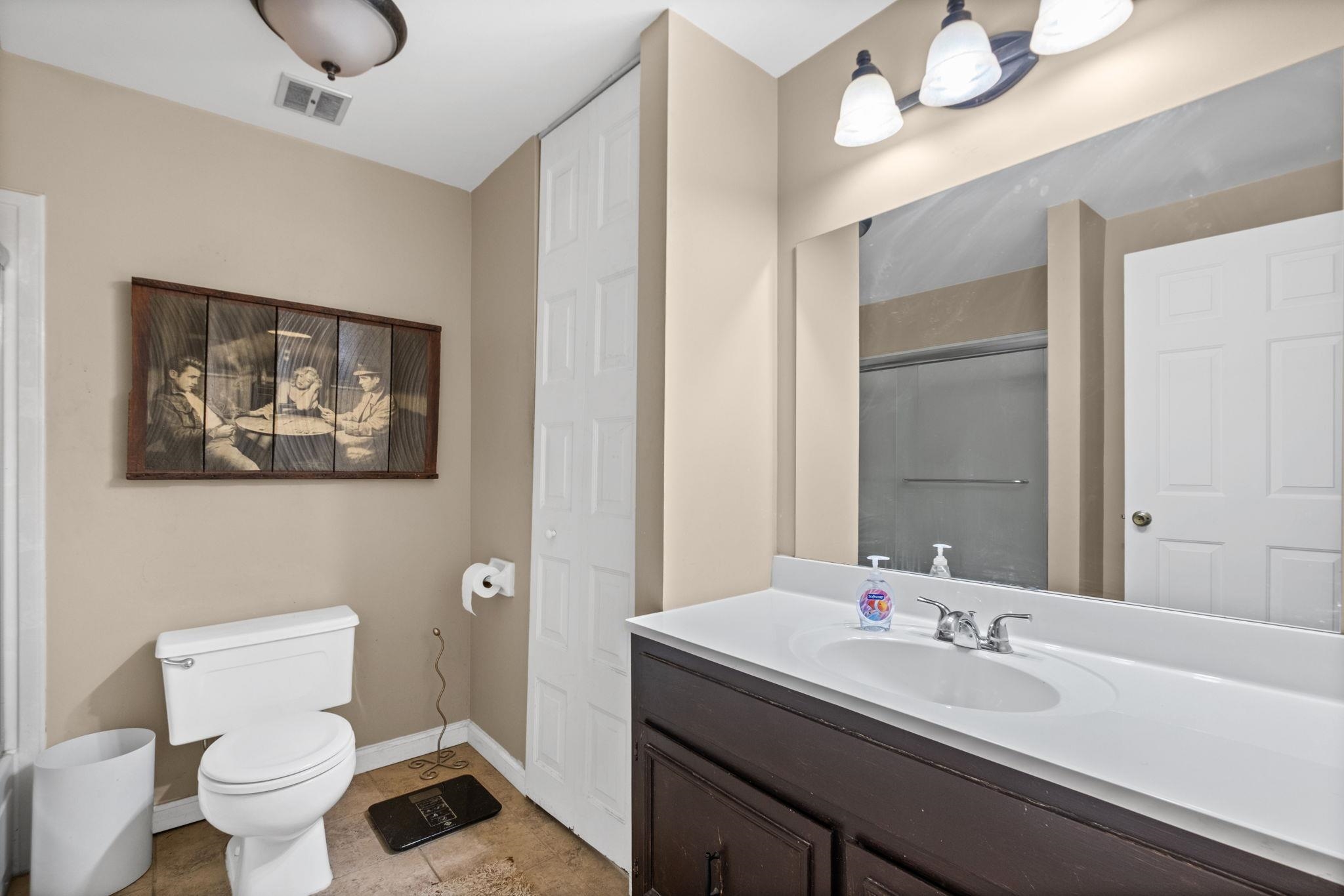 6812 ABELIA HILL CV