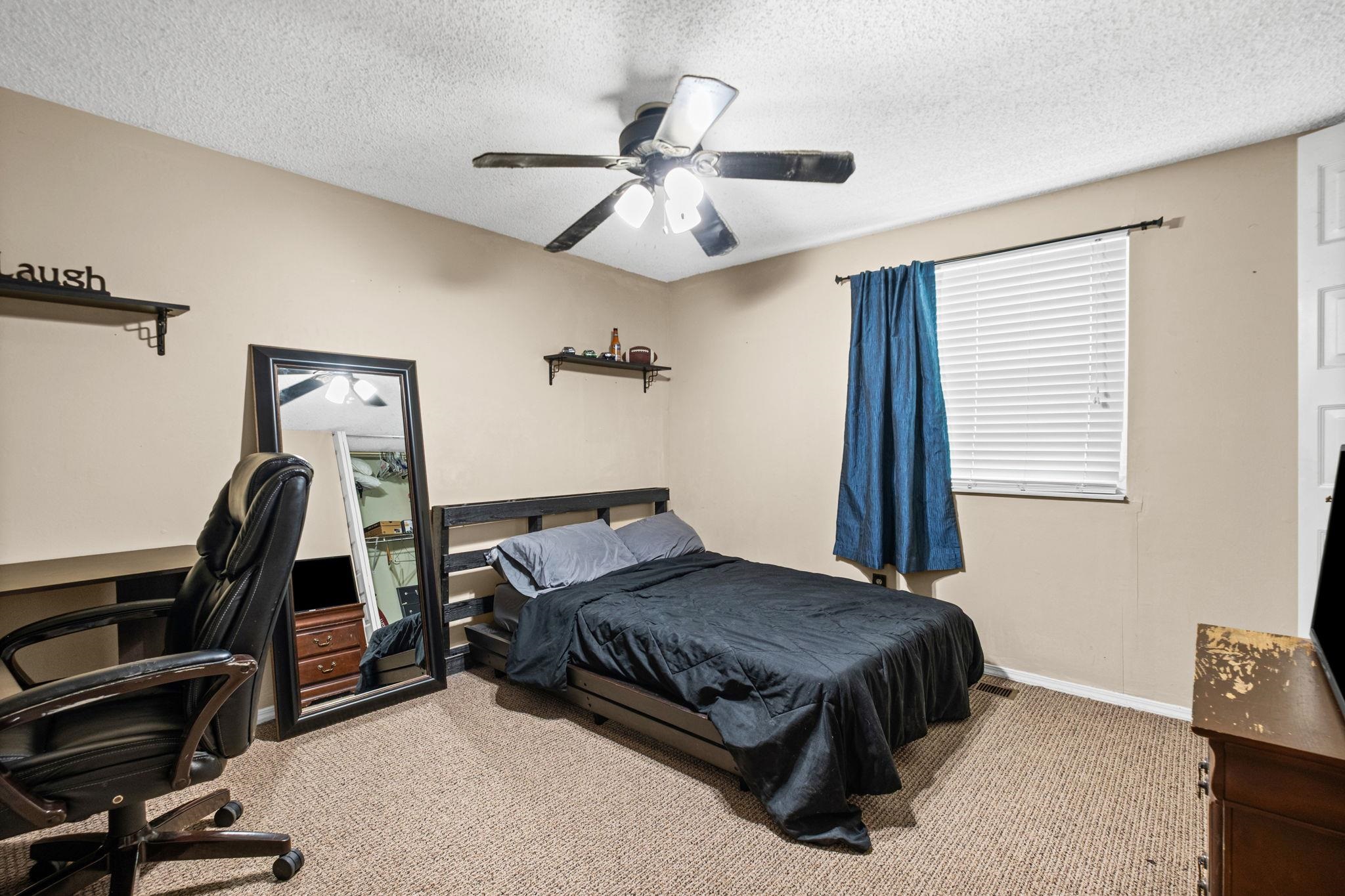 6812 ABELIA HILL CV