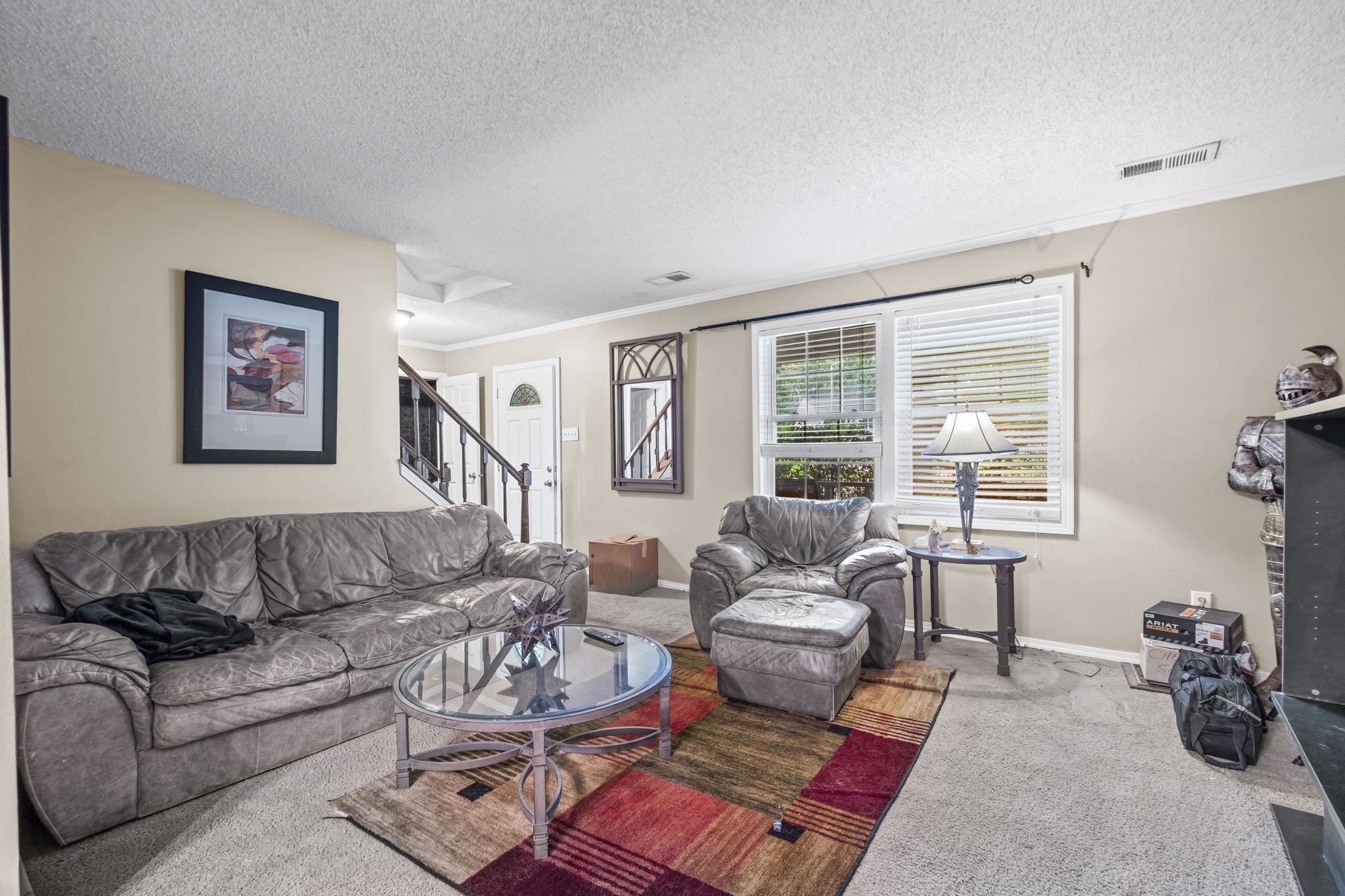 6812 ABELIA HILL CV