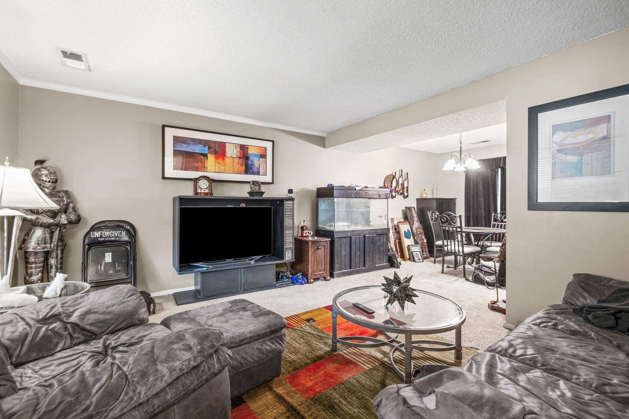 6812 ABELIA HILL CV