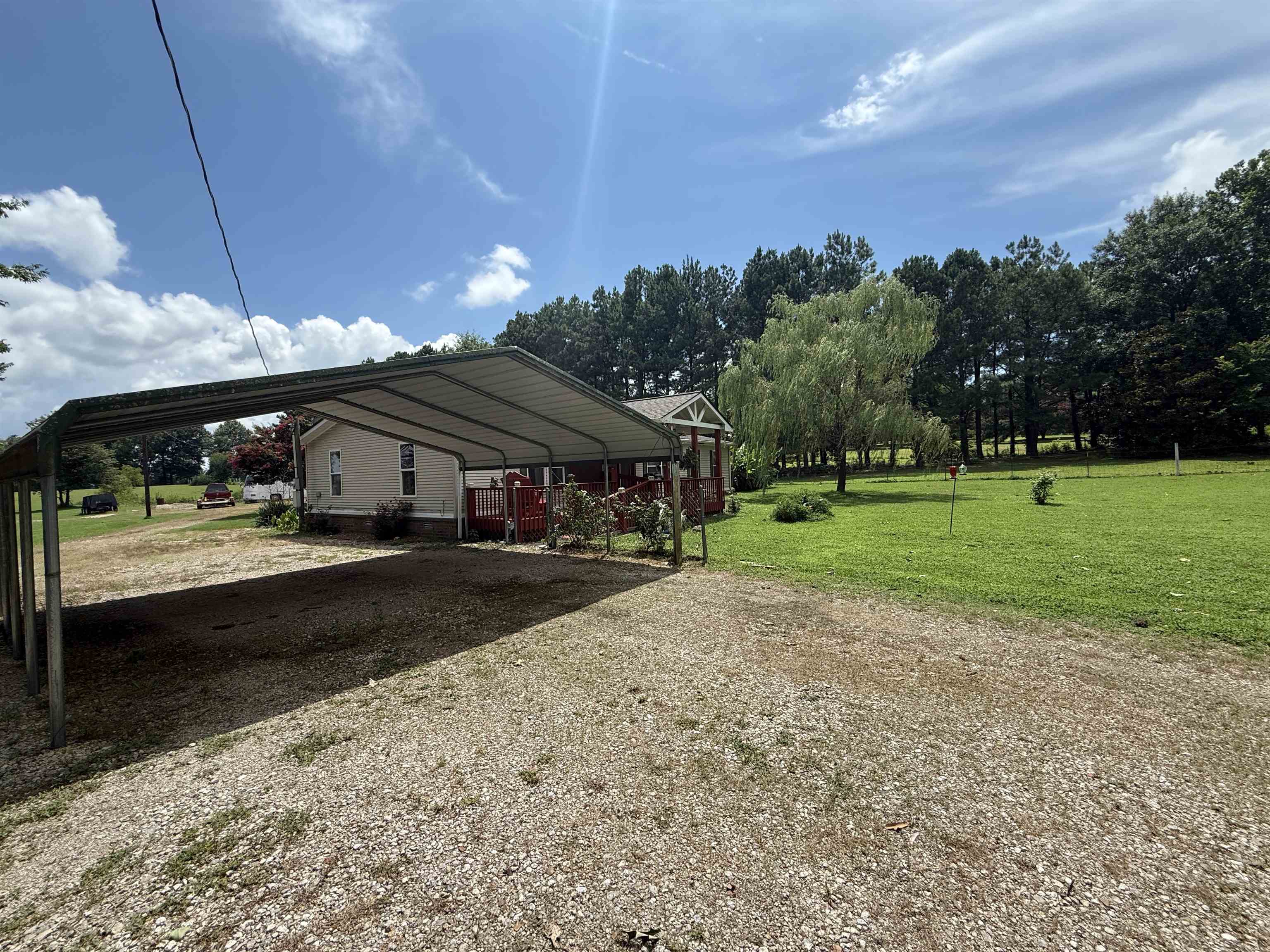 2201 ROBERT JOHNSON RD