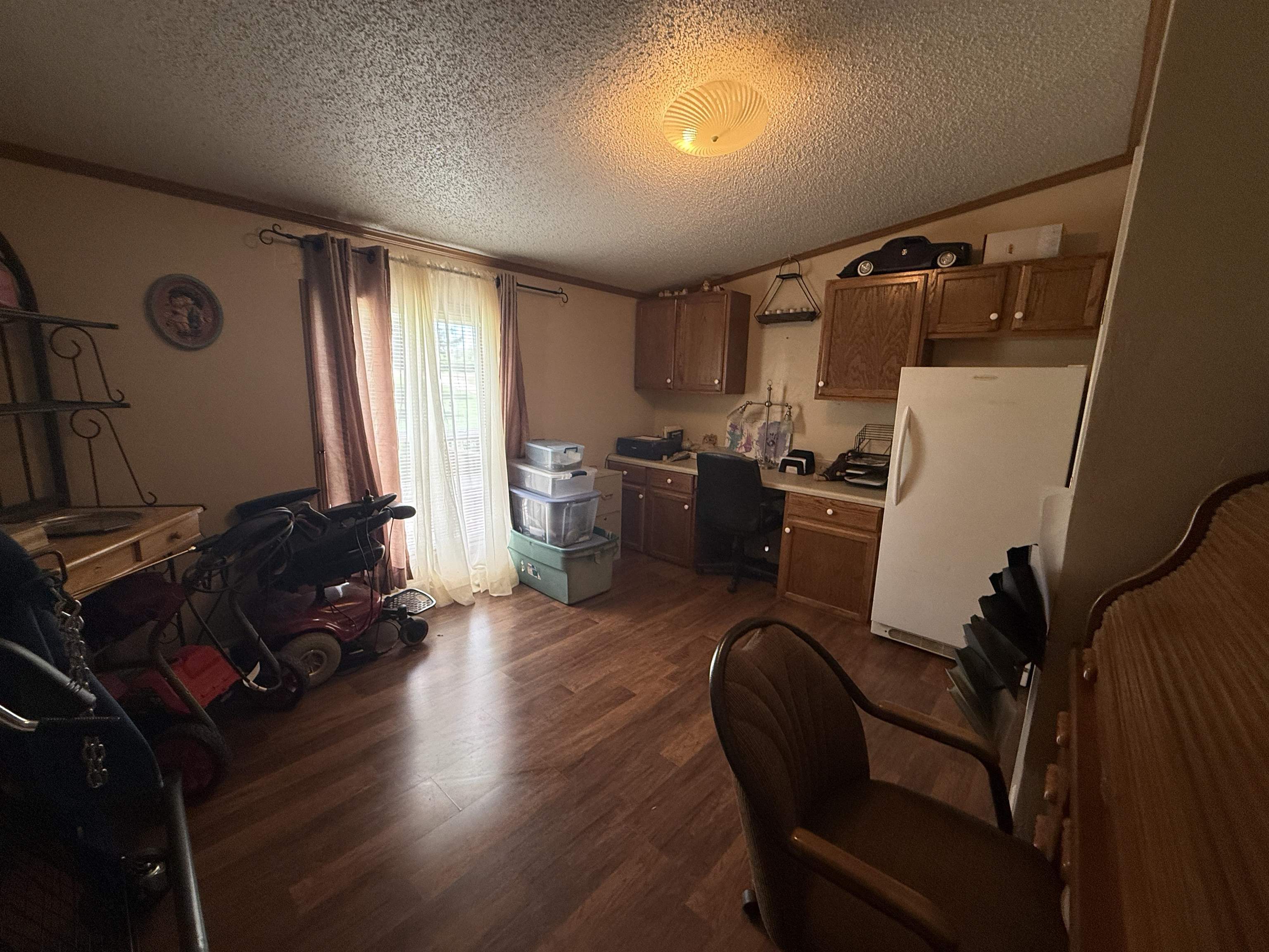 2201 ROBERT JOHNSON RD
