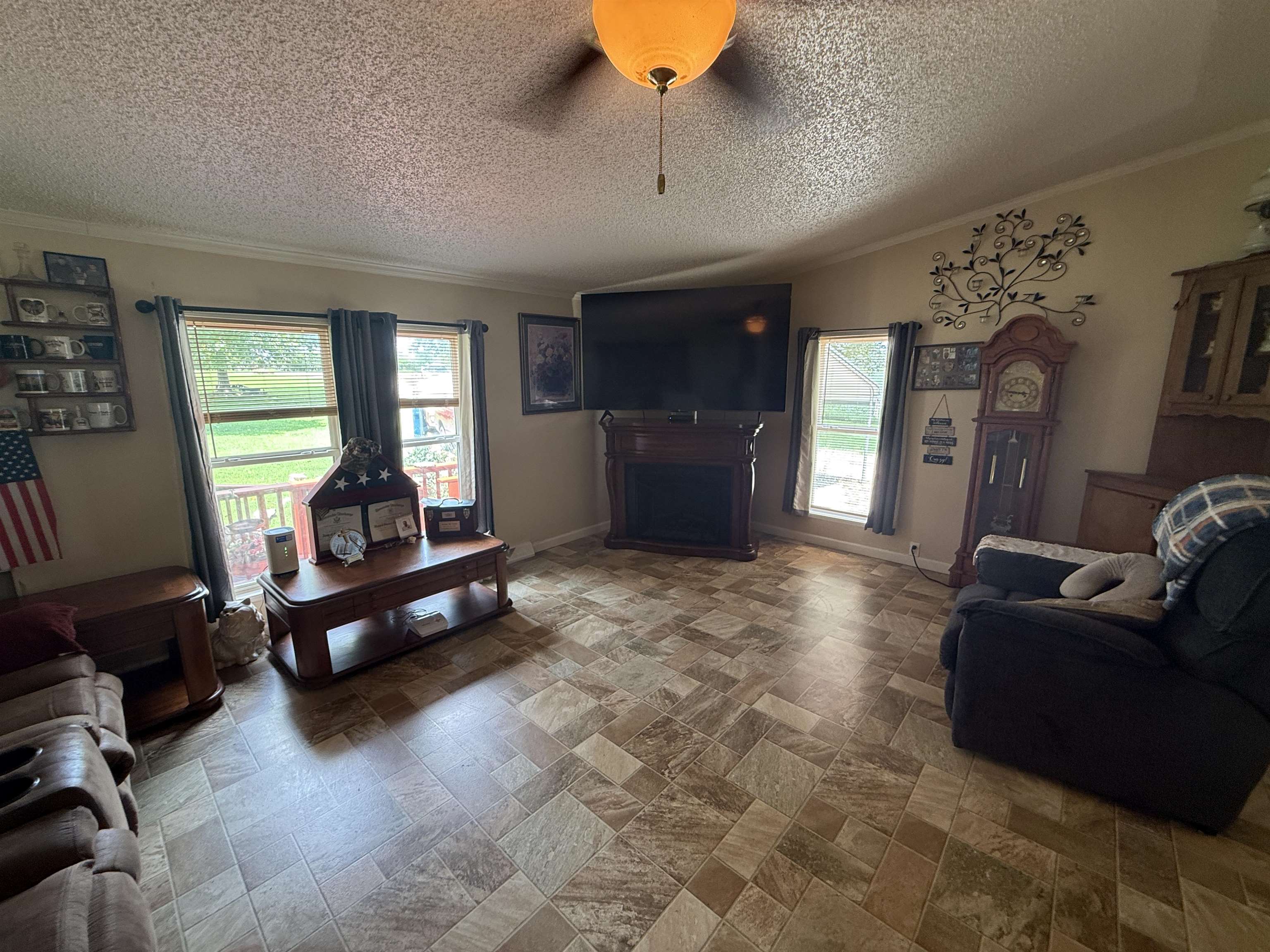 2201 ROBERT JOHNSON RD