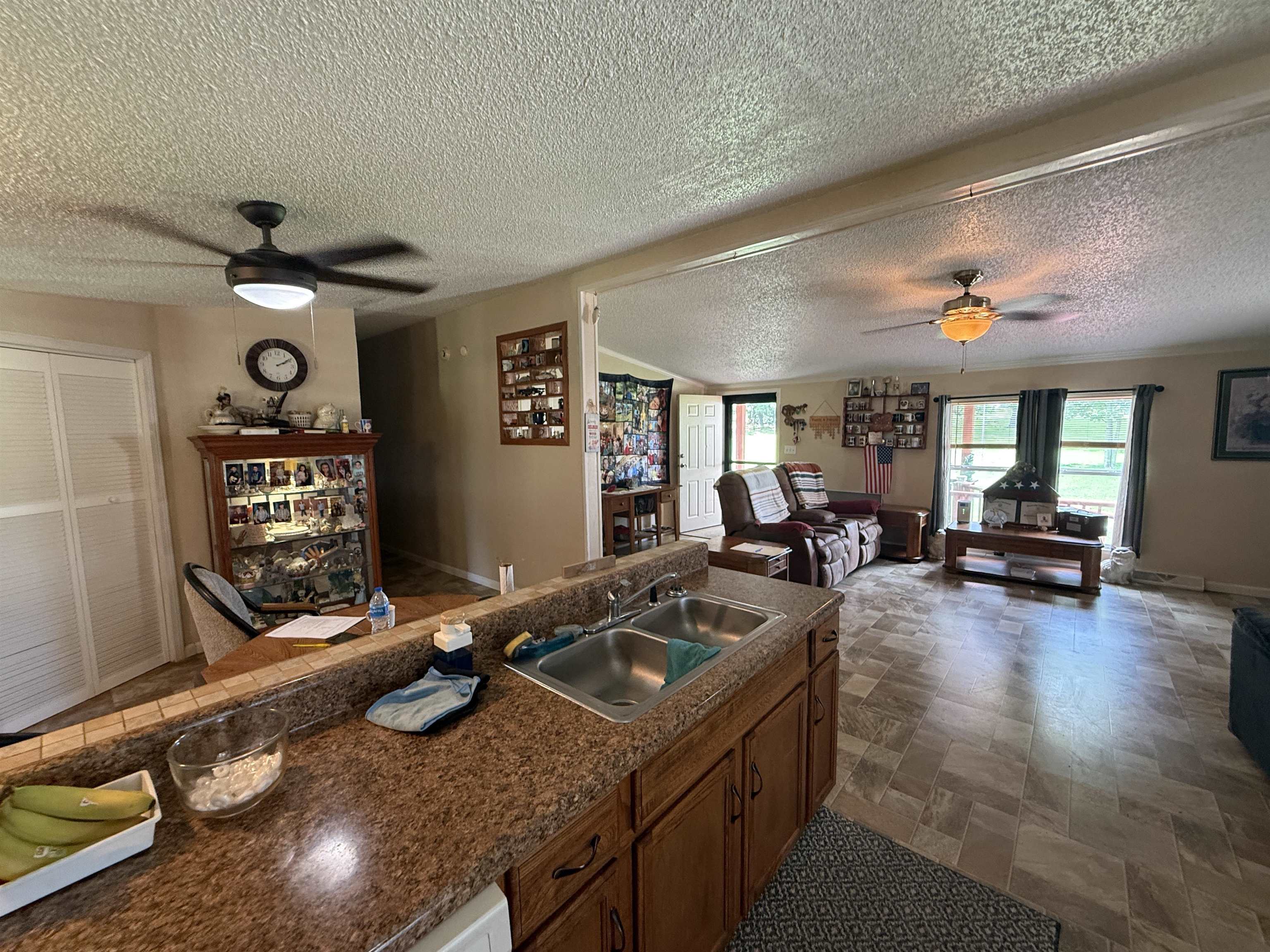 2201 ROBERT JOHNSON RD