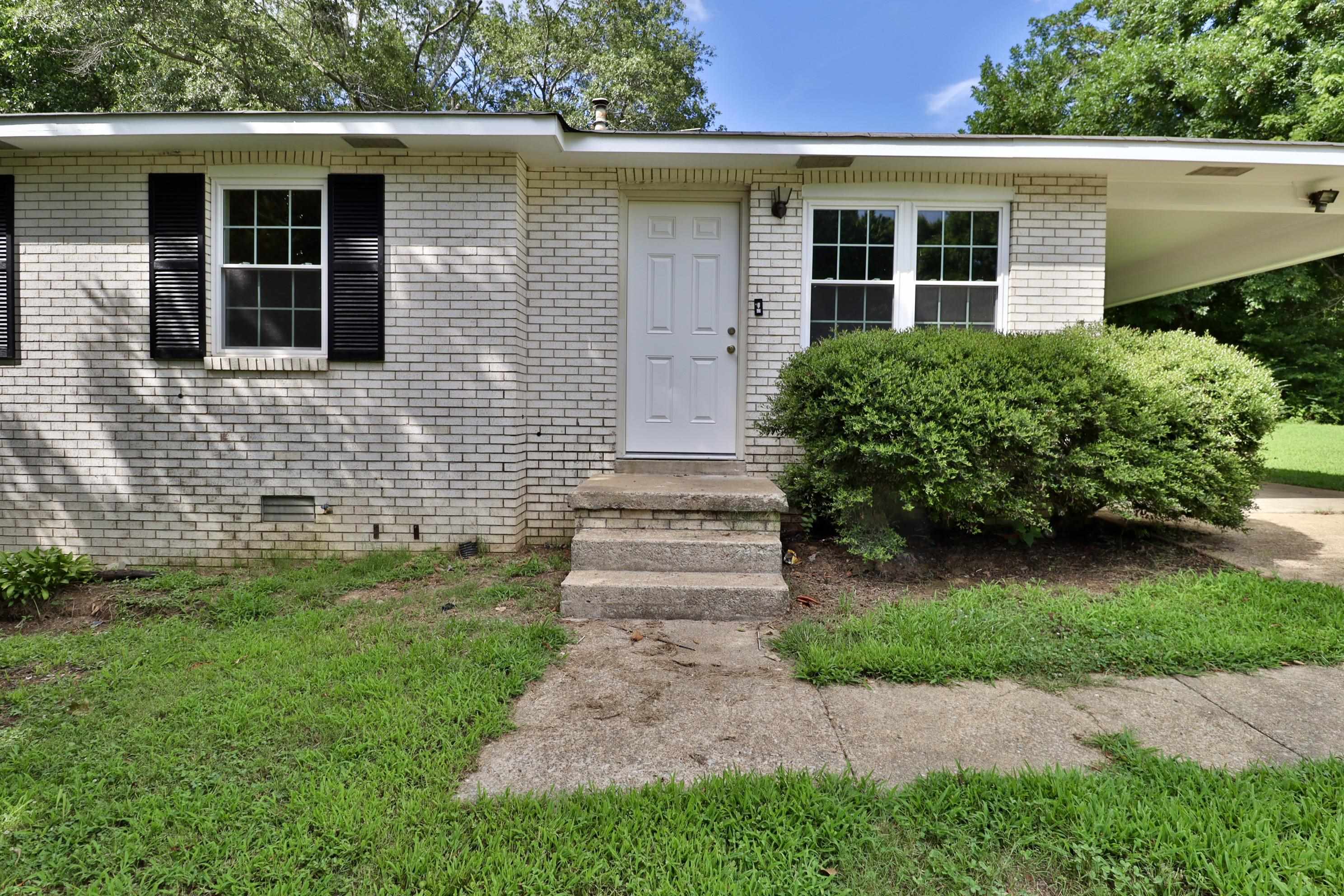 453 MARTINDALE ST