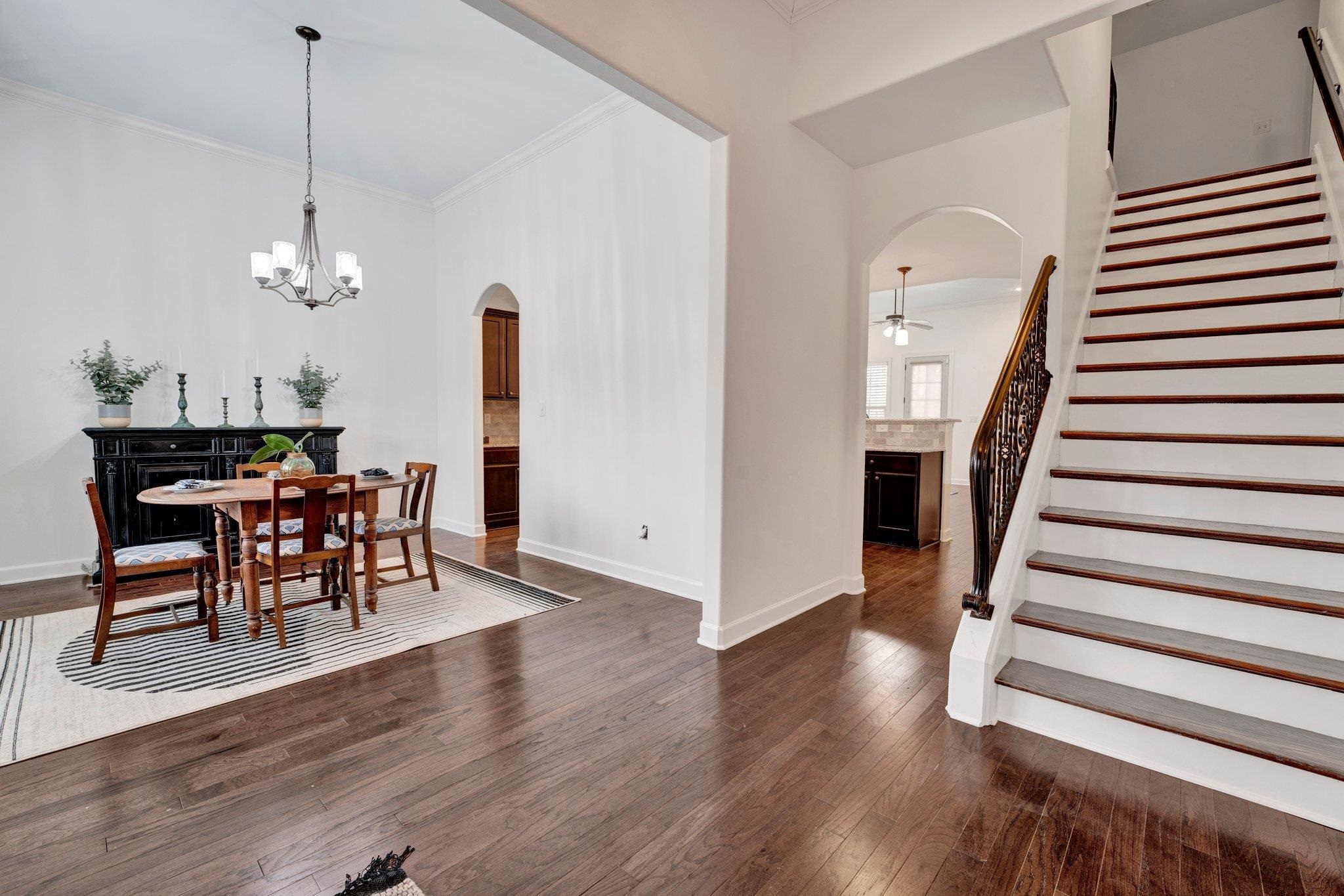 1965 ROCHELLE LN