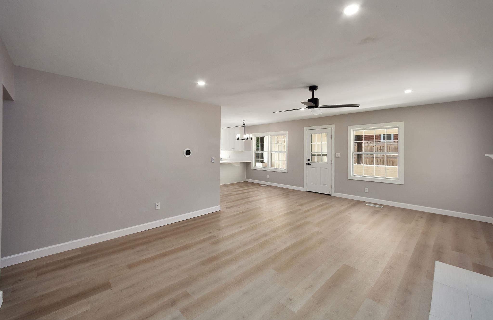 90 SHAW LN