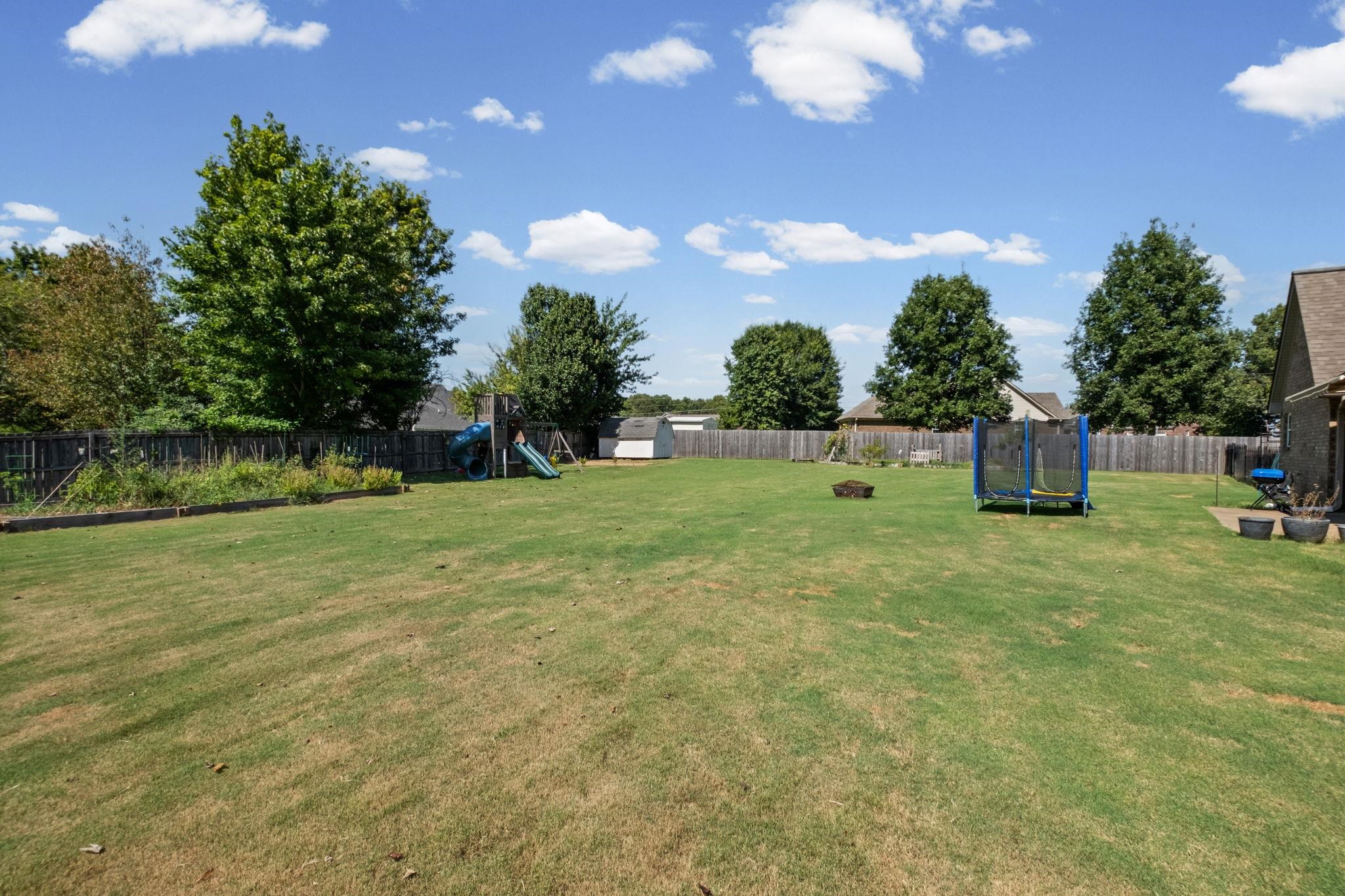 713 ELIZABETH DR