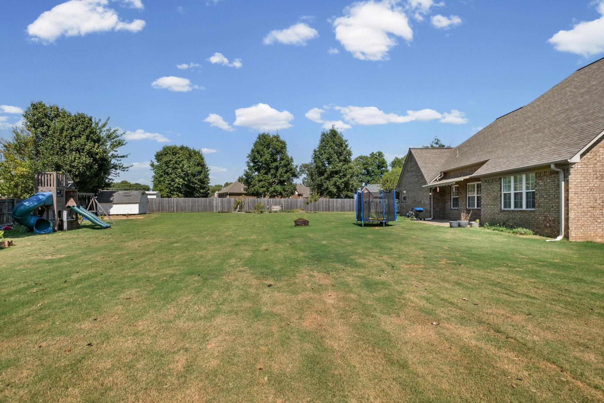 713 ELIZABETH DR