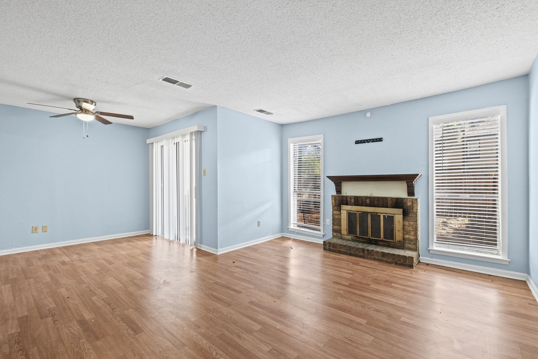 1850 QUAIL VALLEY CV Unit: 1850