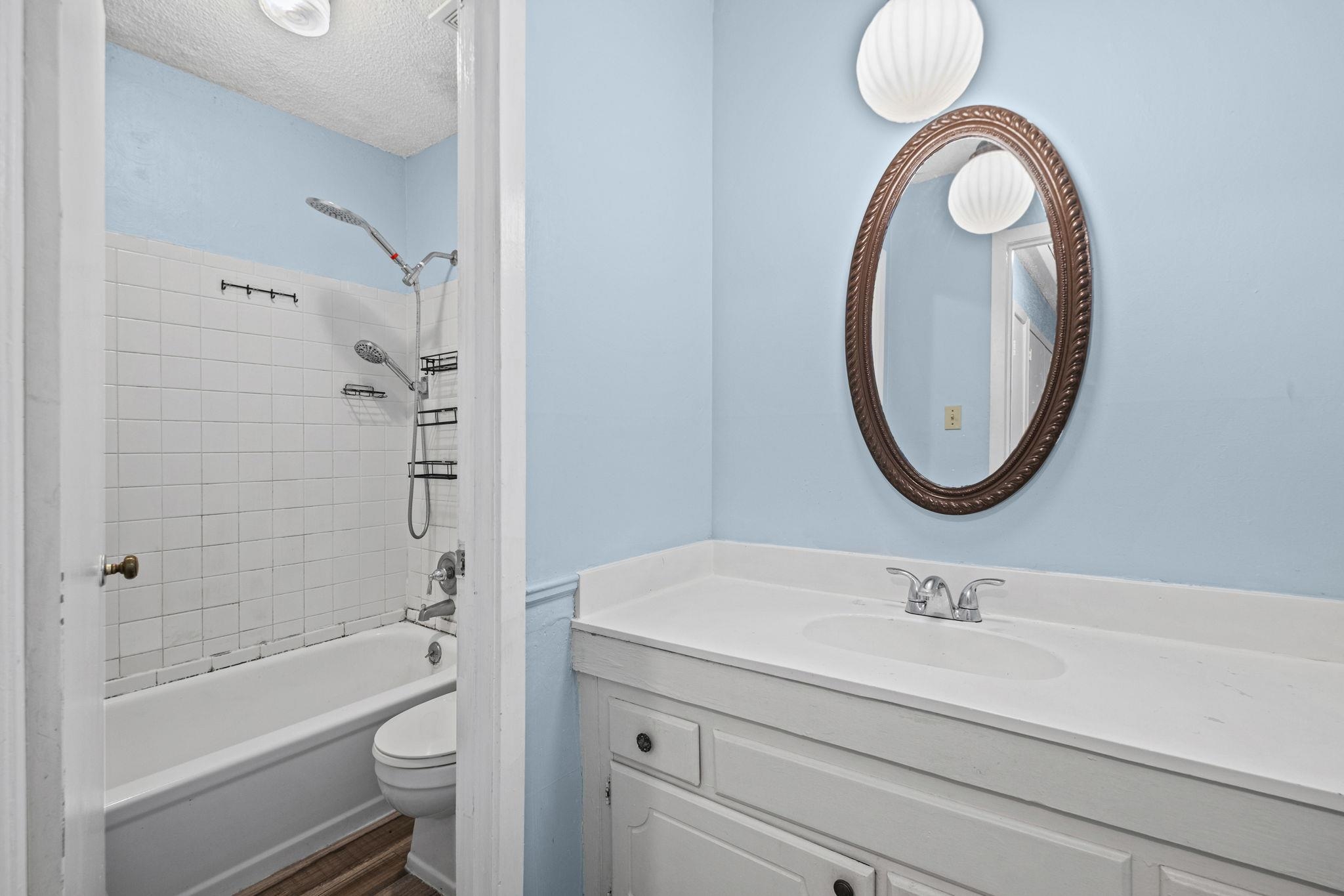 1850 QUAIL VALLEY CV Unit: 1850