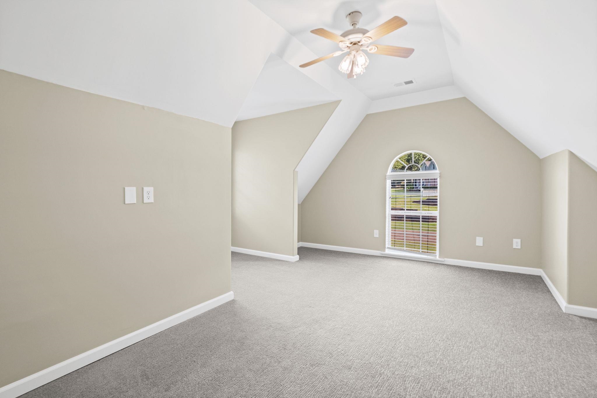 160 BROCKFORD DR