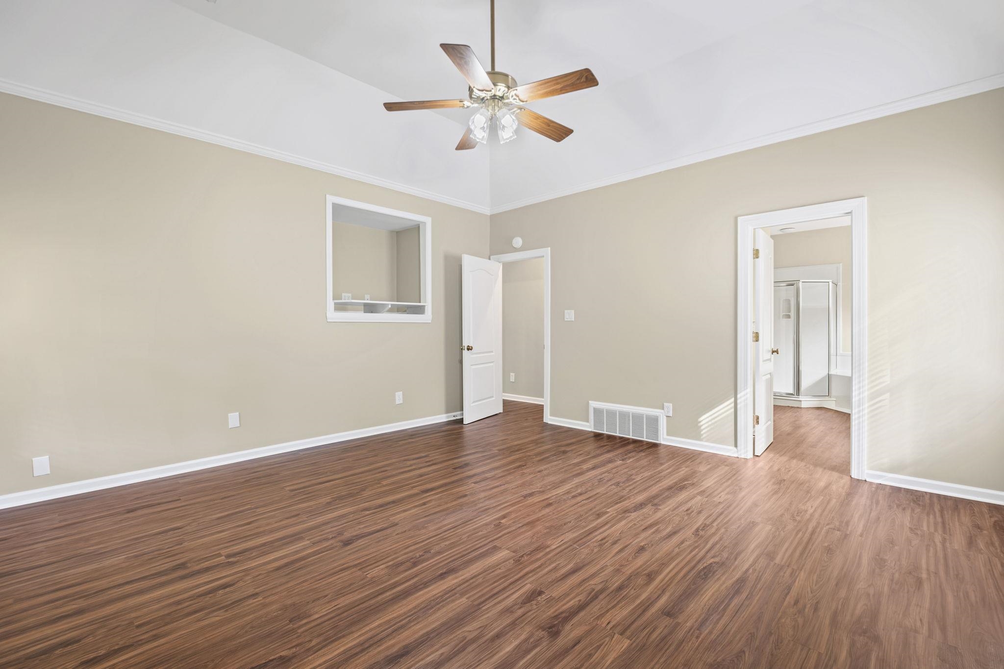 160 BROCKFORD DR