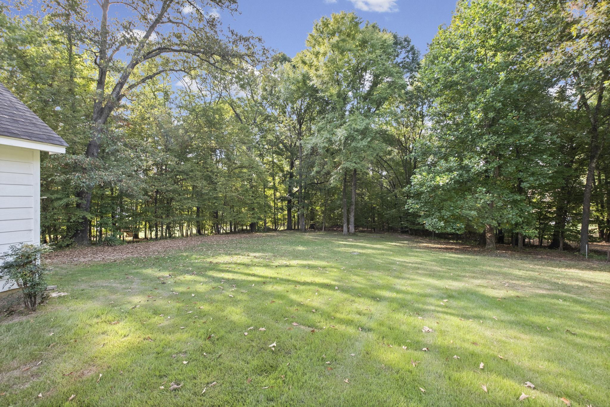 160 BROCKFORD DR