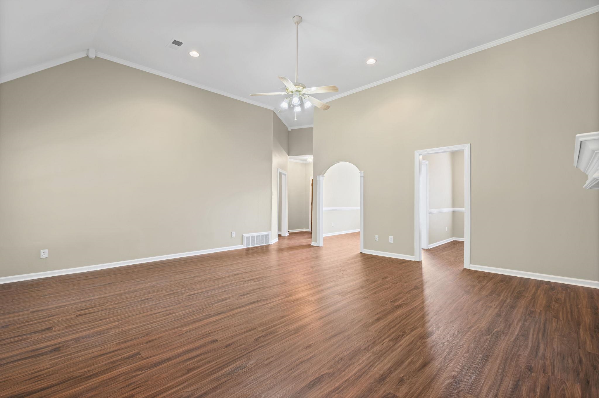 160 BROCKFORD DR