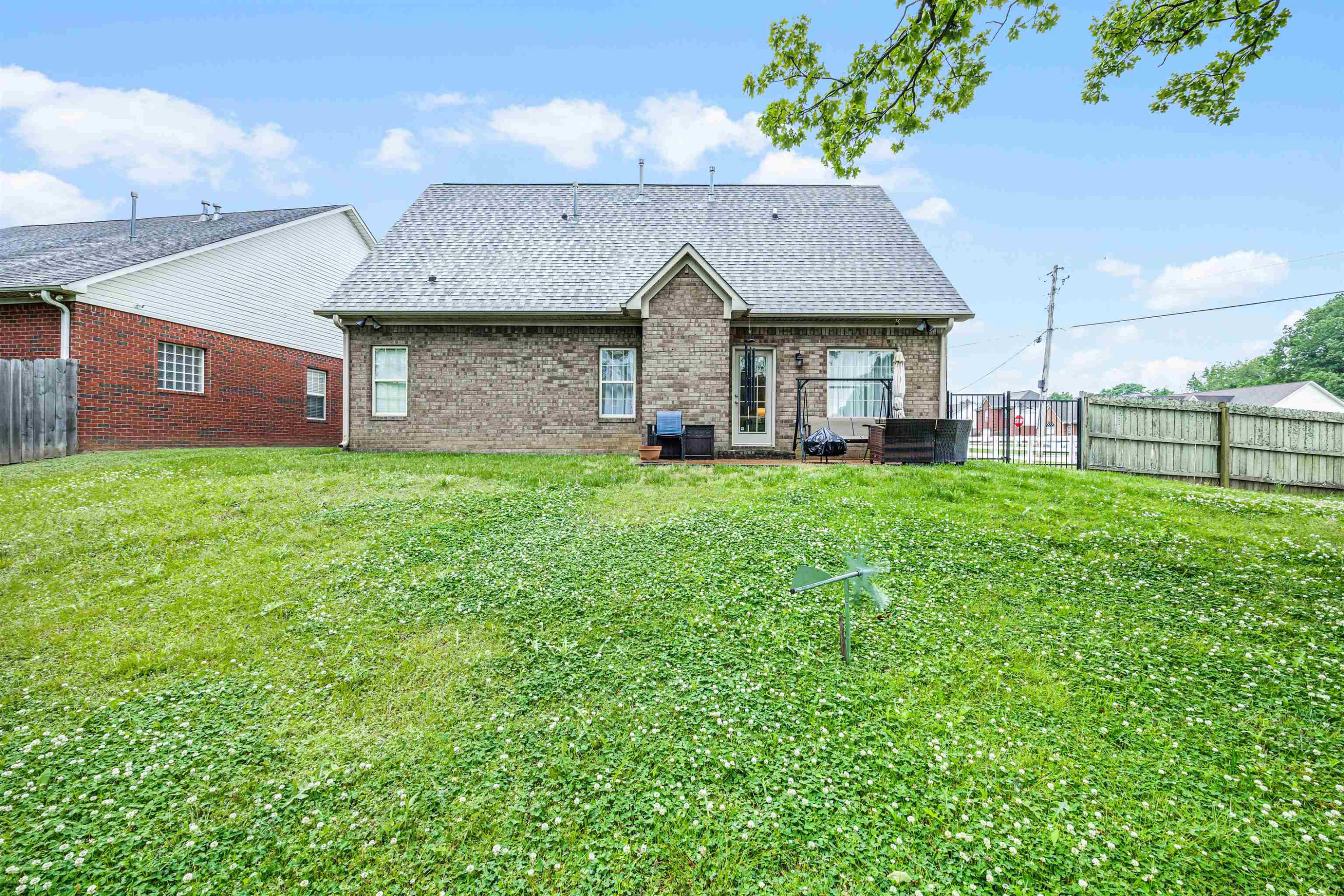 11 Double Creek Drive