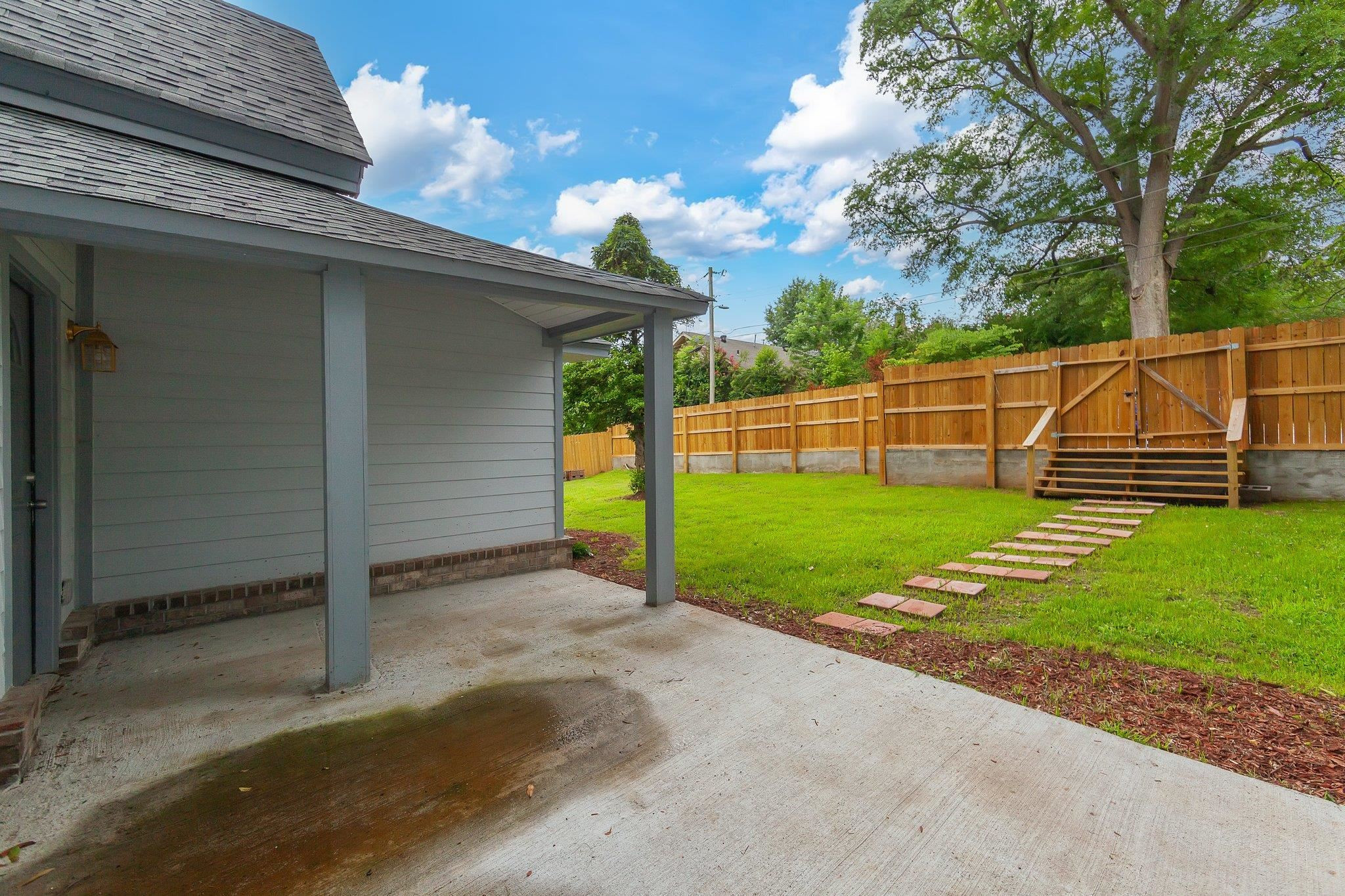 515 N Highland Avenue