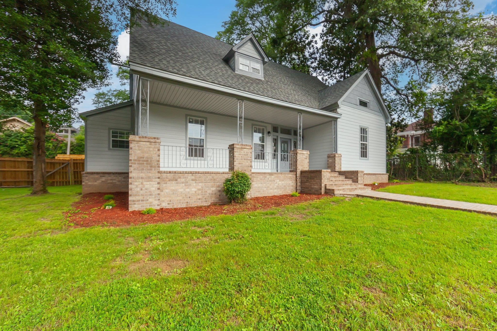 515 N Highland Avenue