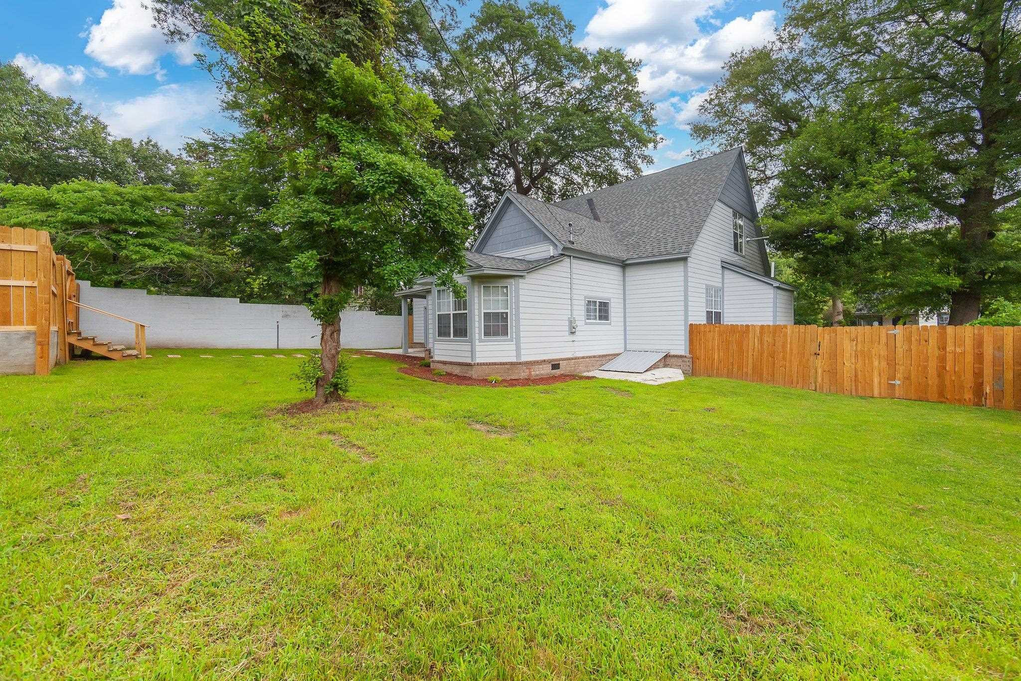 515 N Highland Avenue