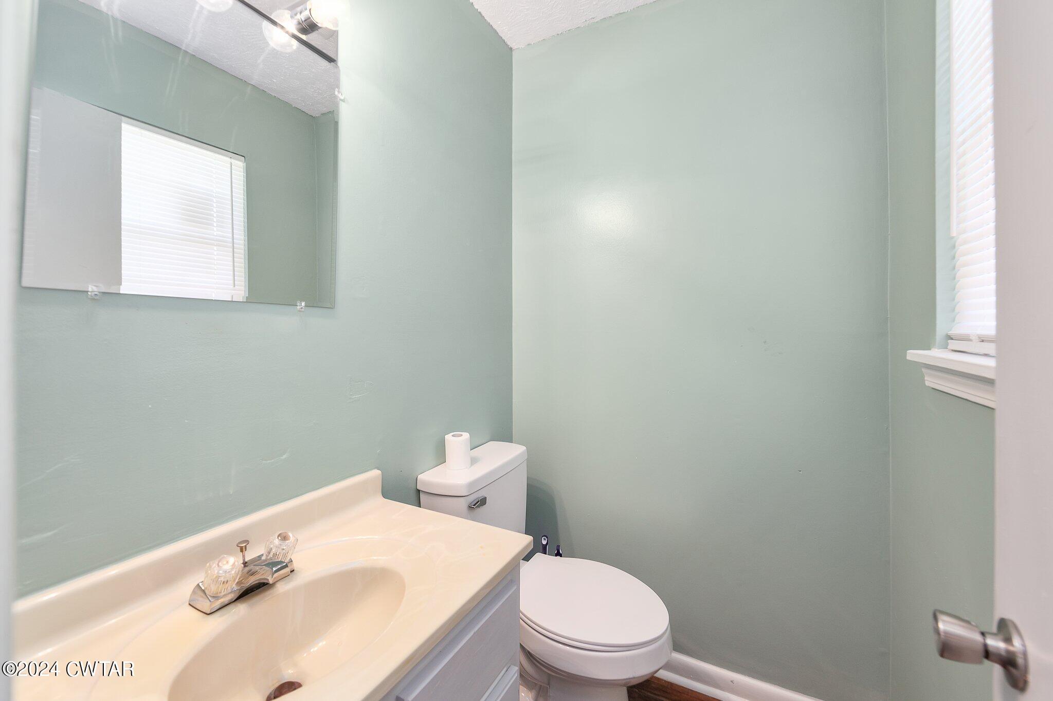 19 Raymond Glade Cove