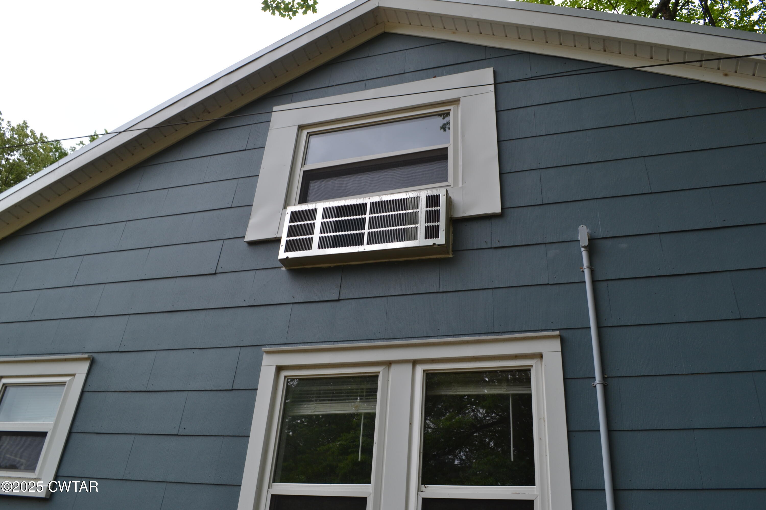 2900 E Mitchell Street