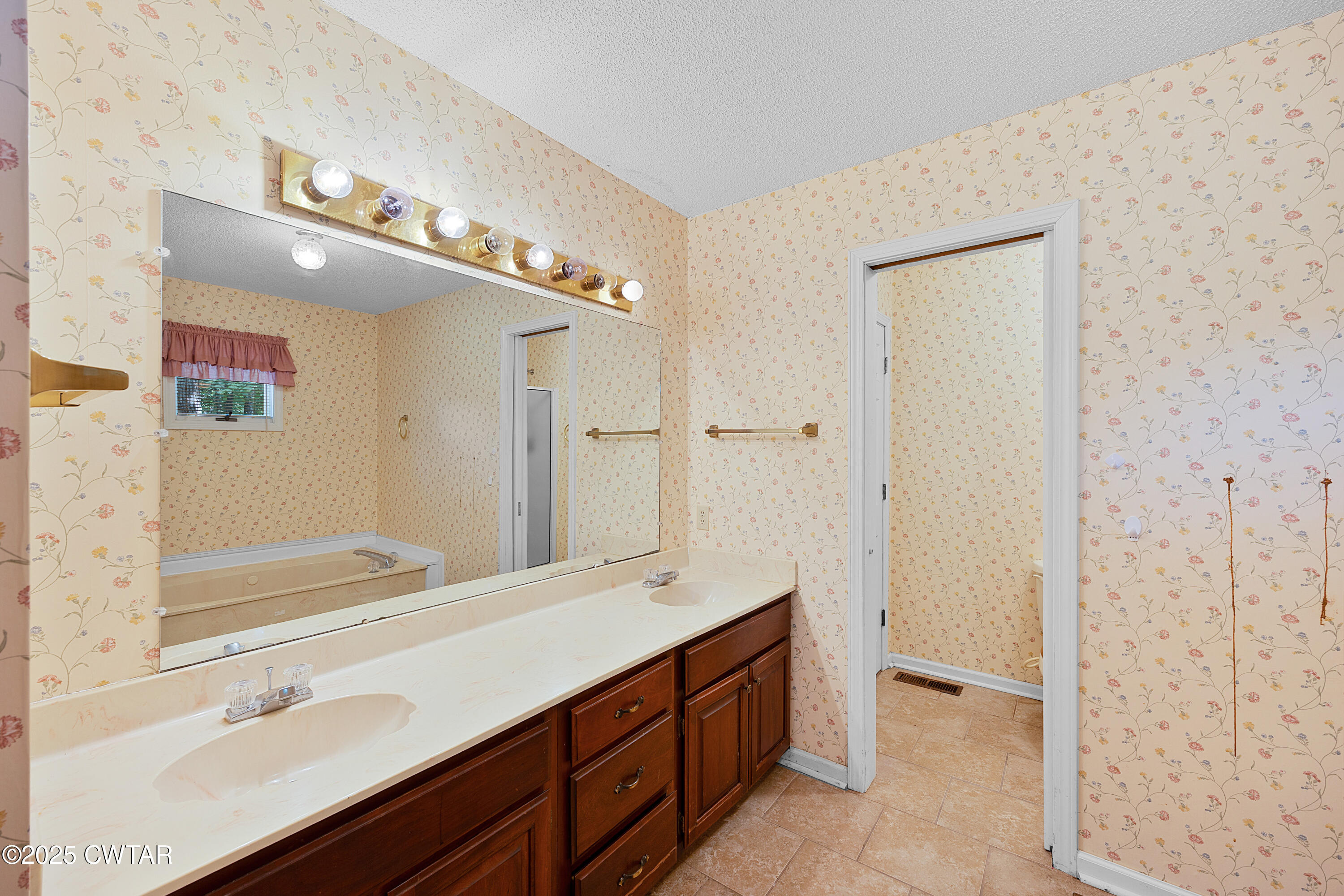 126 Willowridge Circle