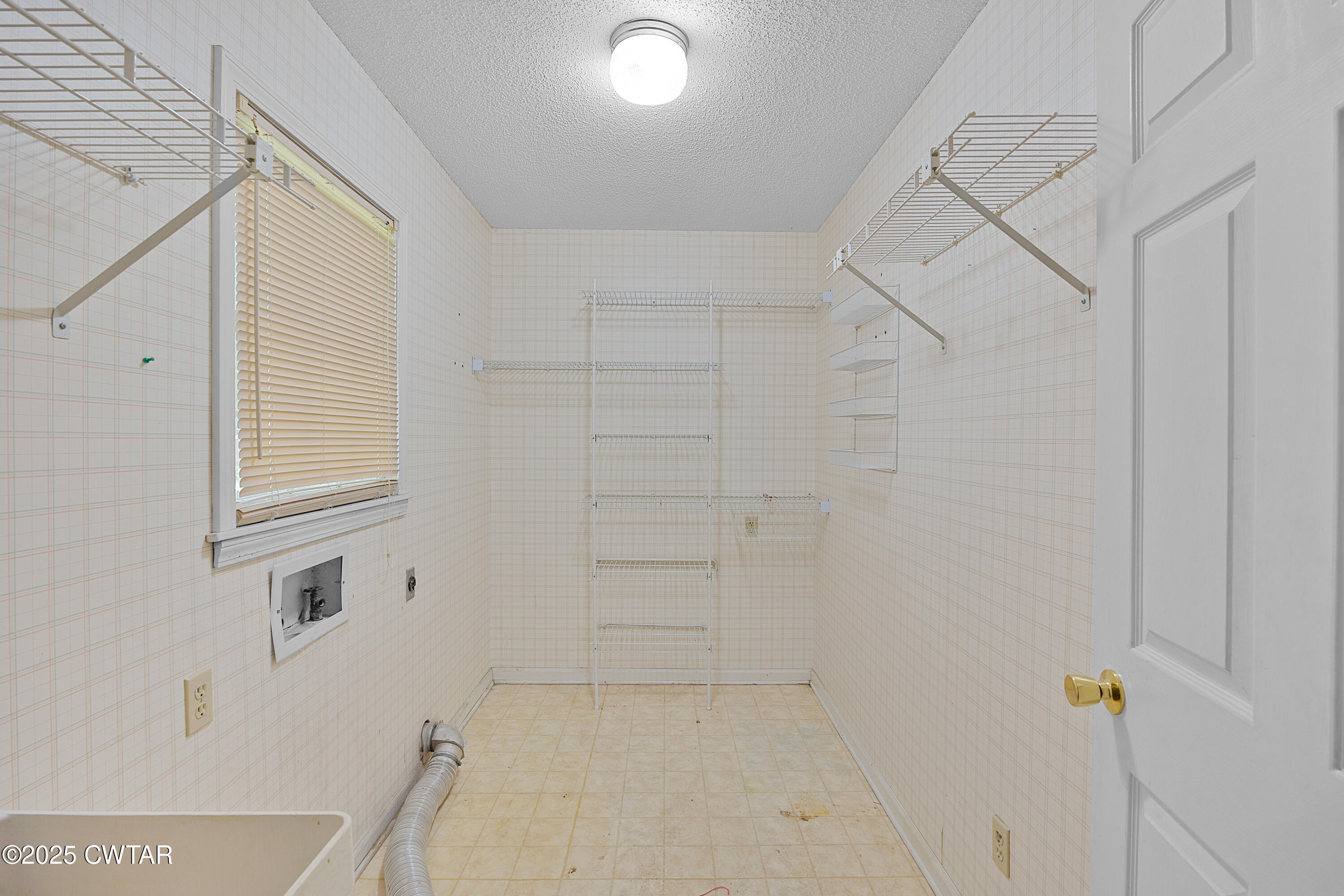 126 Willowridge Circle