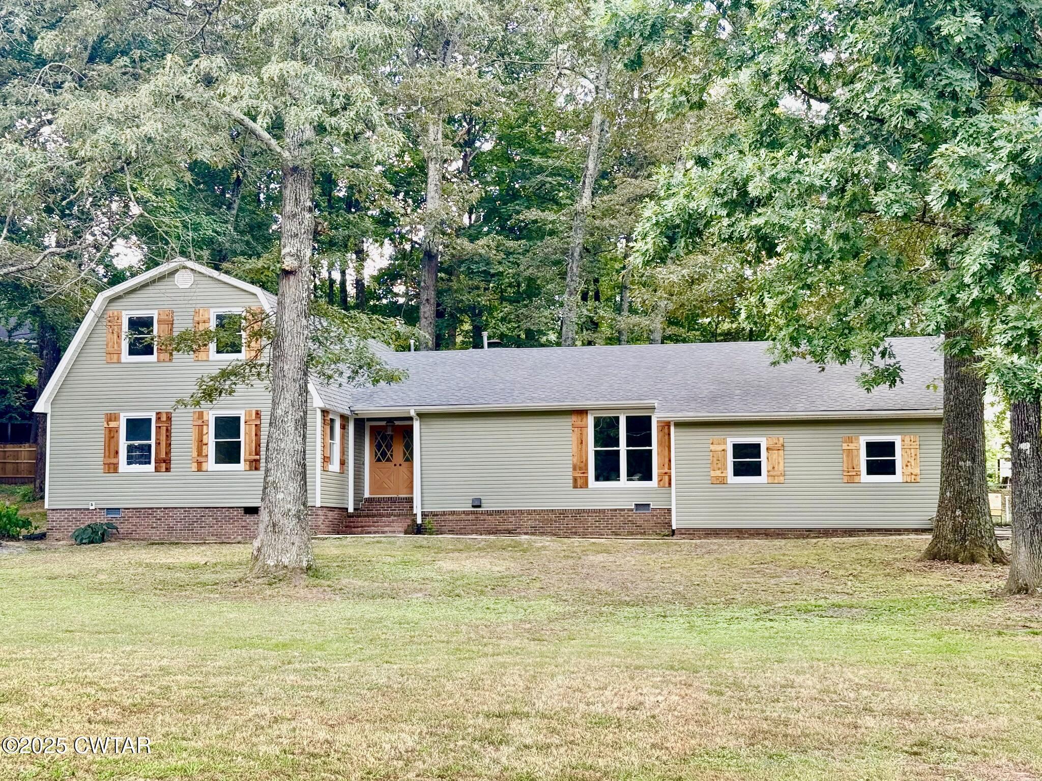80 Pinewood Drive