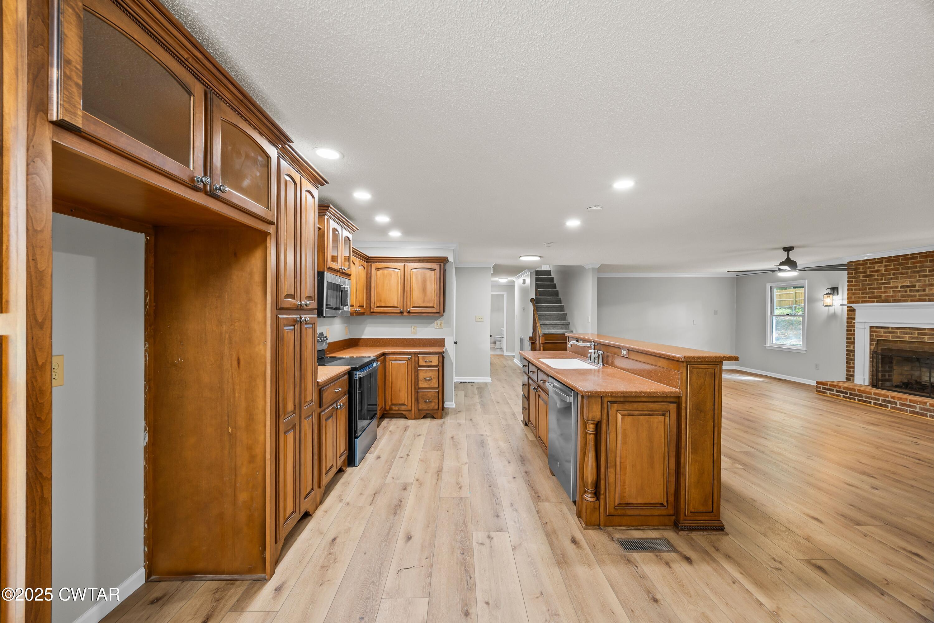 80 Pinewood Drive
