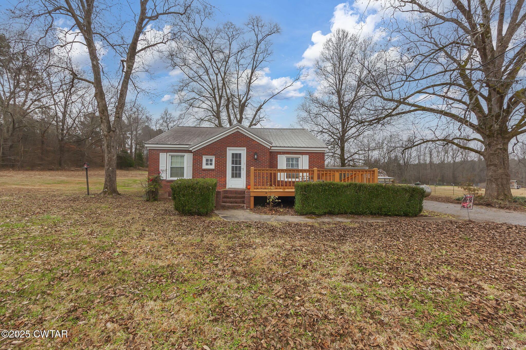 9000 Teague Road