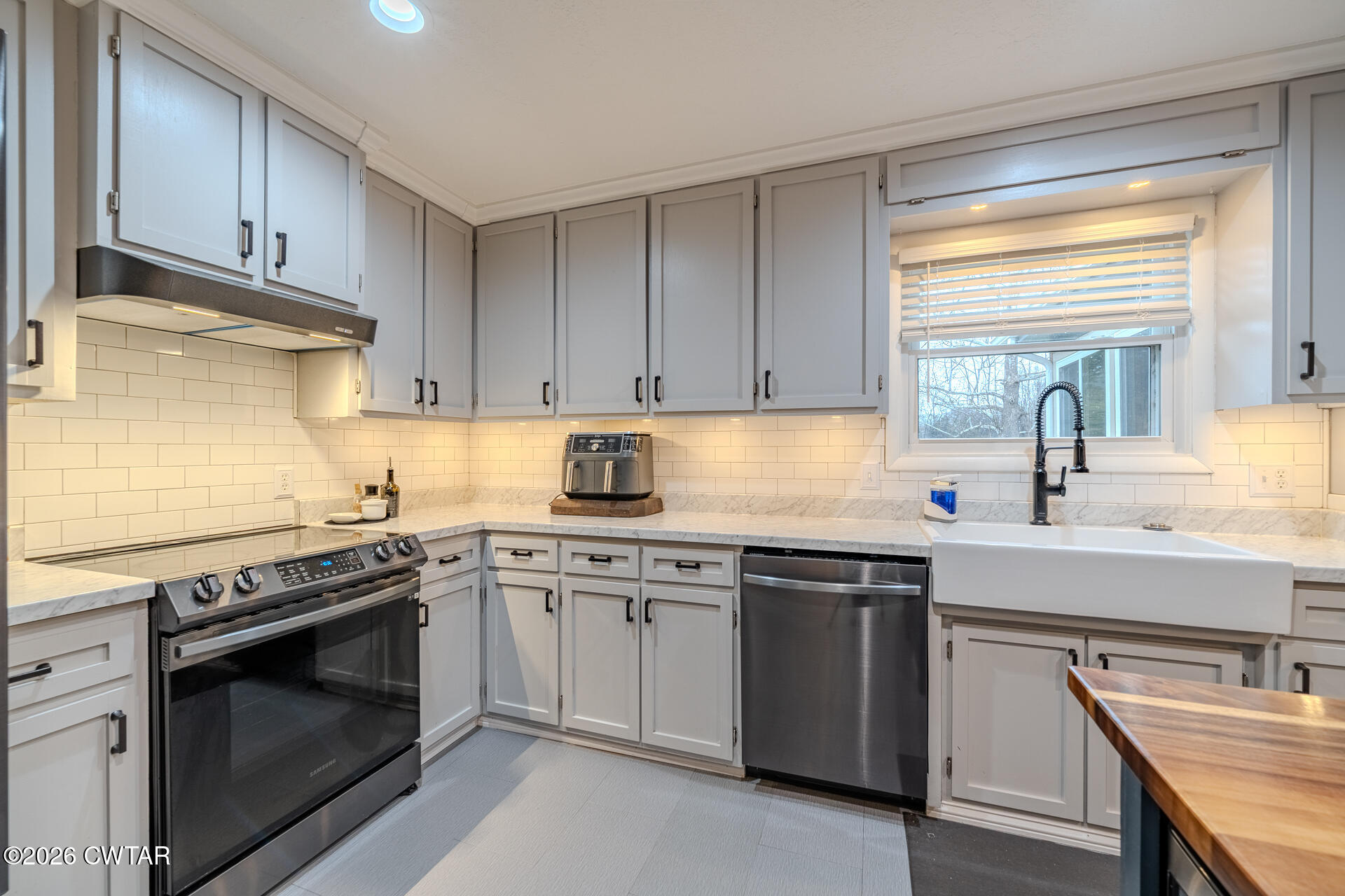 420 Diamond Drive, McKenzie