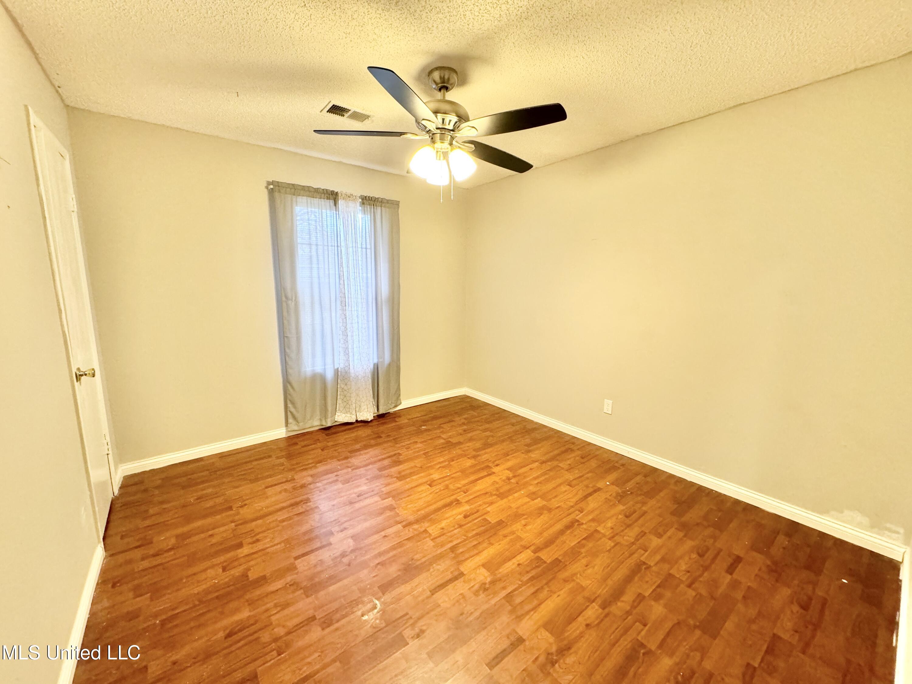 3655 Heathcliff Drive