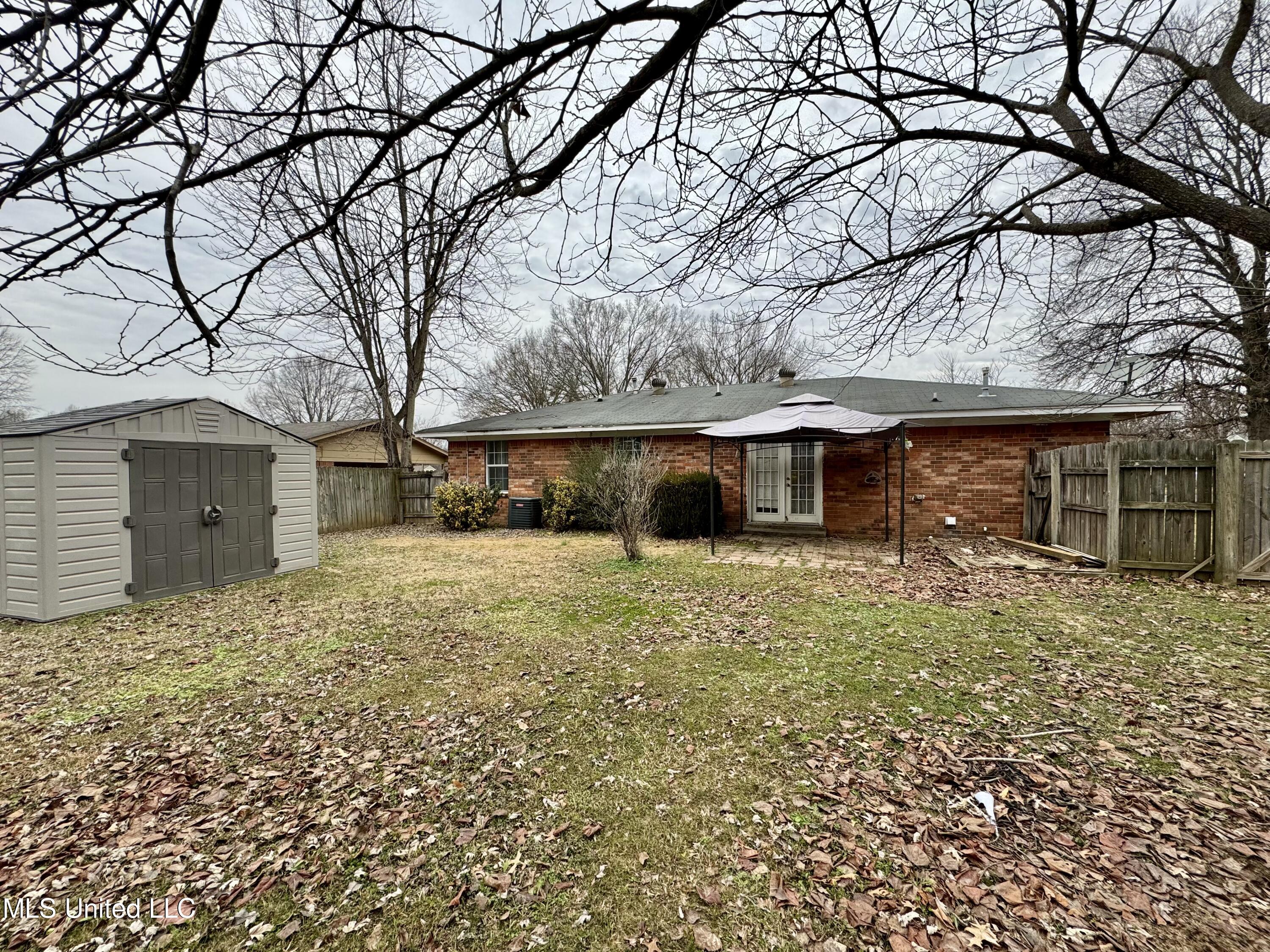 3655 Heathcliff Drive