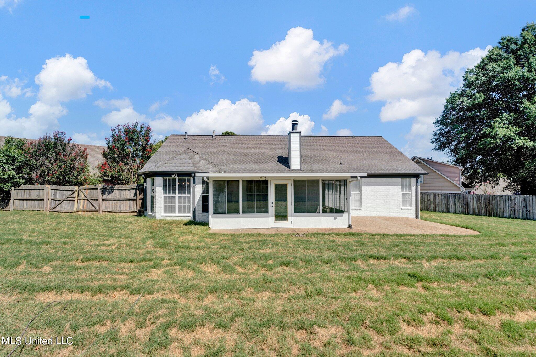 9181 Waterpointe Cove