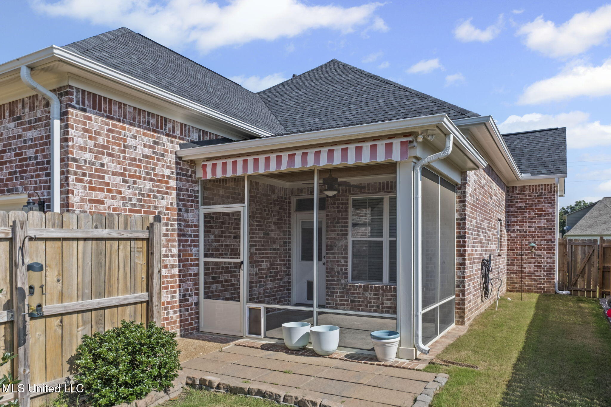 3415 Kreunen Street, Nesbit