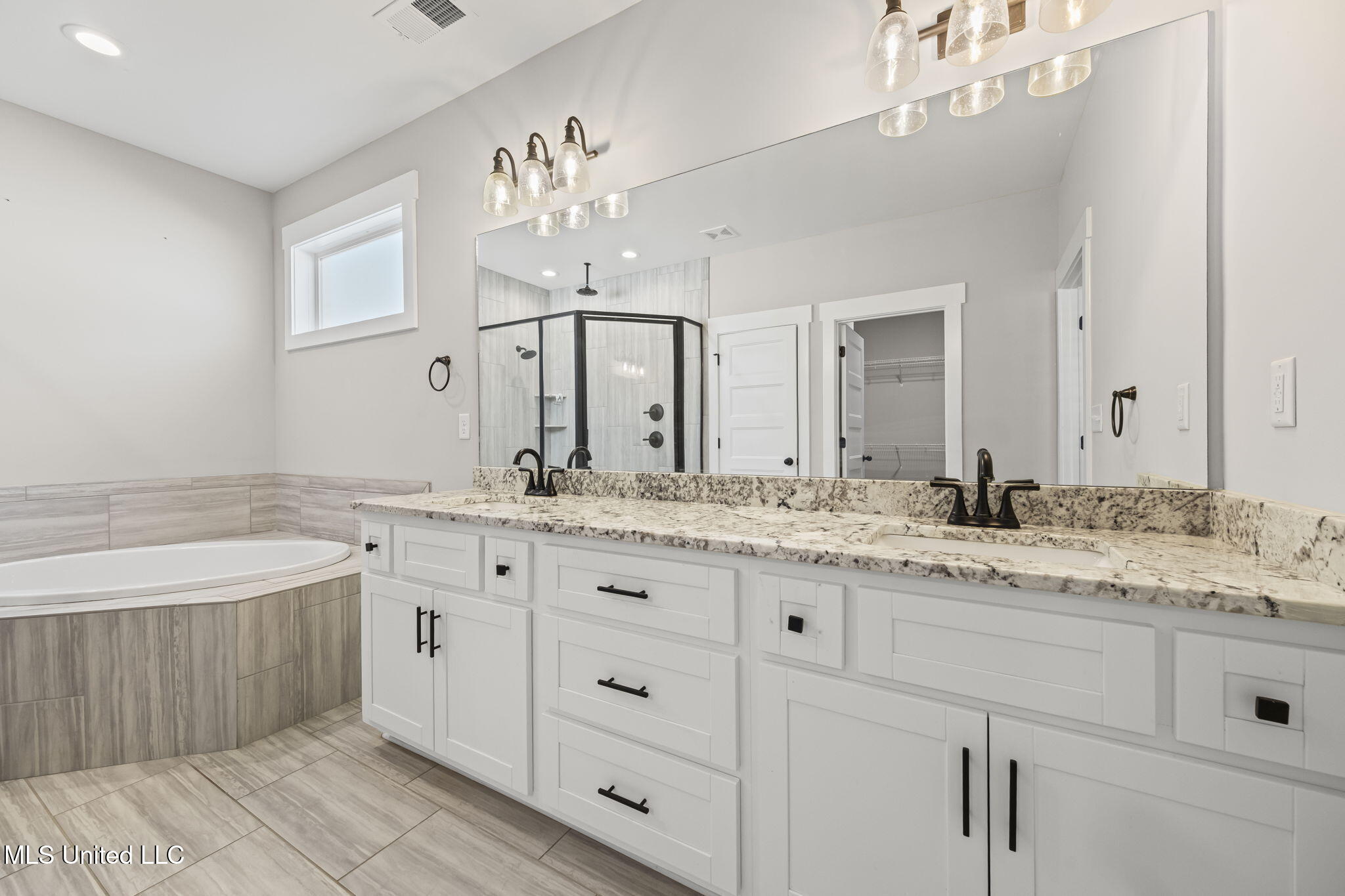 3415 Kreunen Street, Nesbit