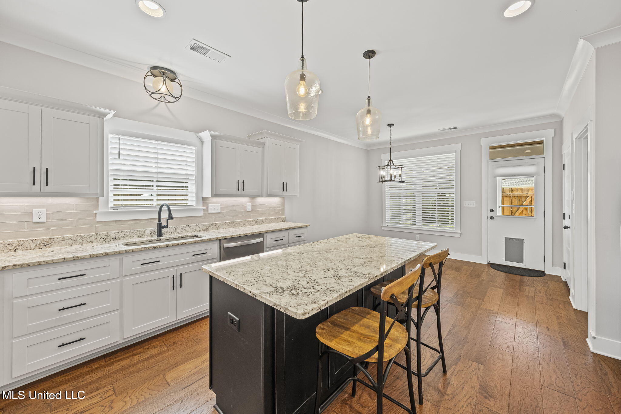 3415 Kreunen Street, Nesbit