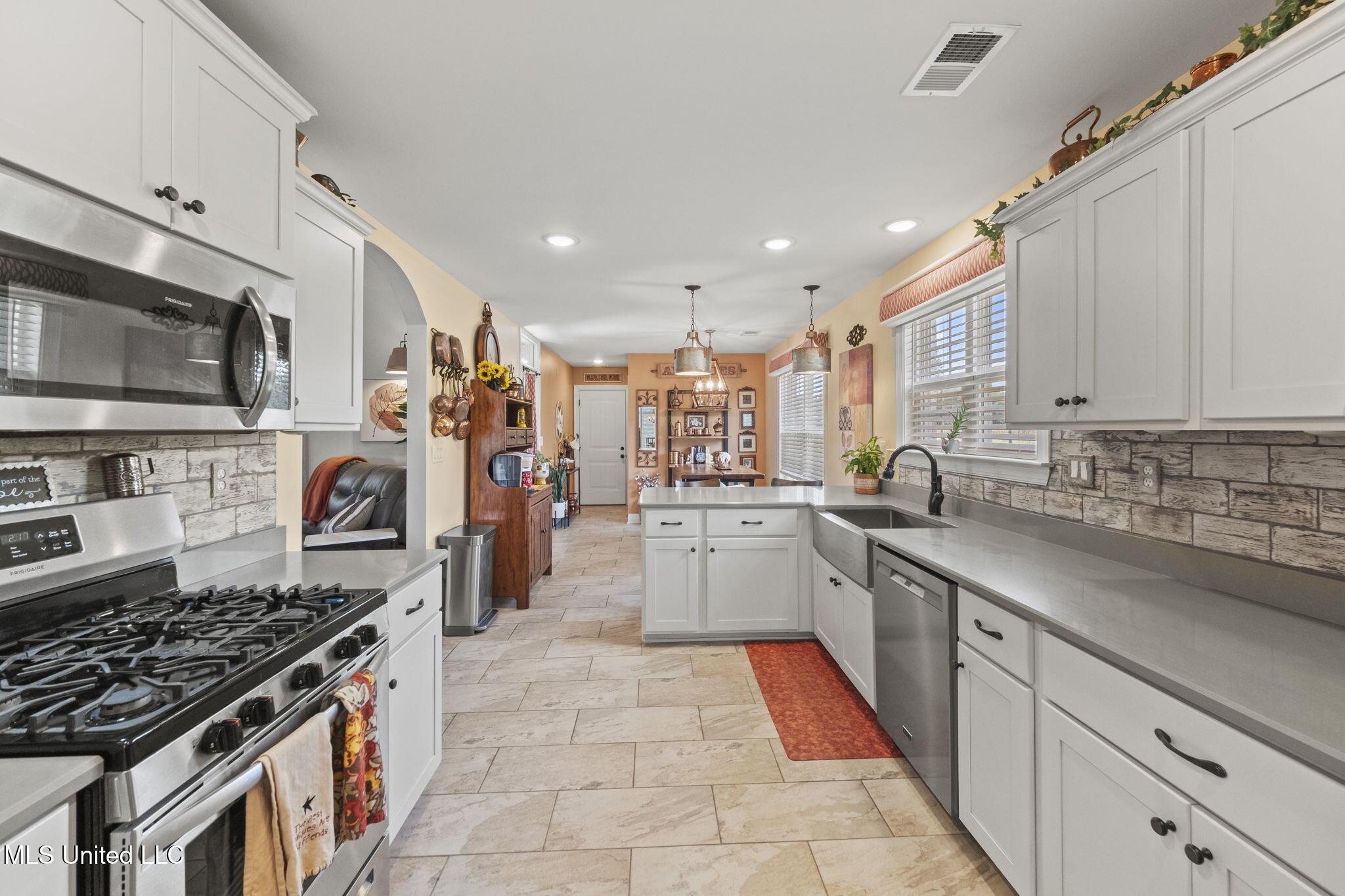 4979 W Margarette Circle, Olive Branch