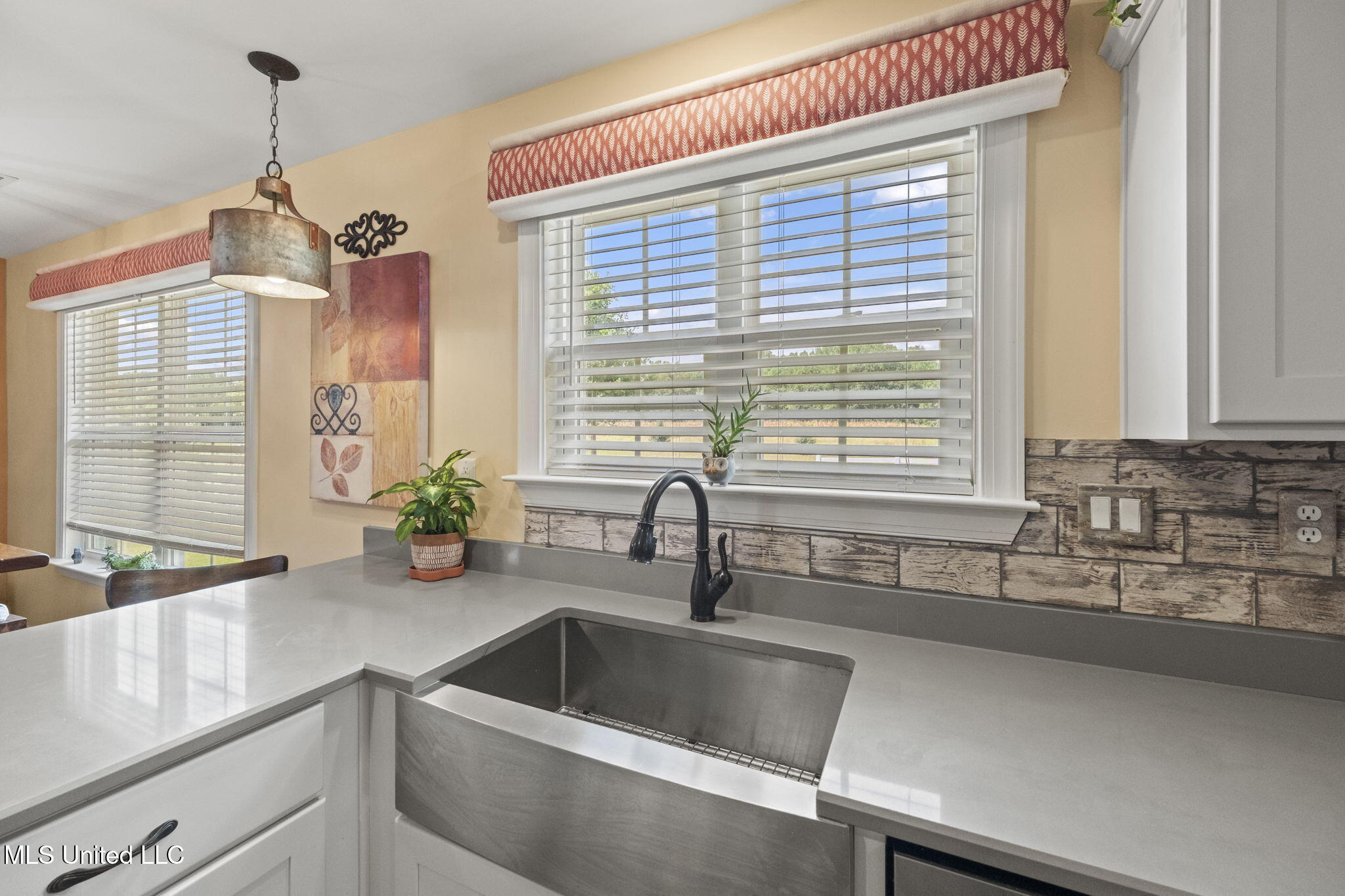 4979 W Margarette Circle, Olive Branch