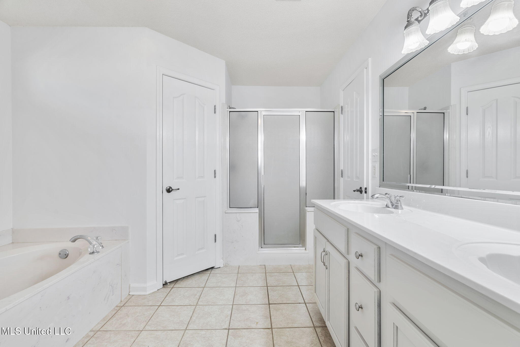 7888 E Shelburne Lane