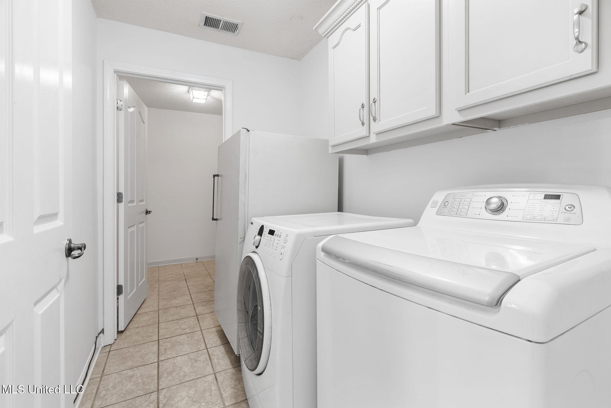 7888 E Shelburne Lane