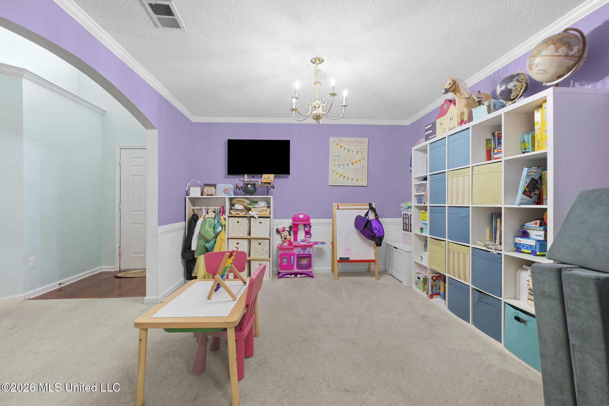5681 Carter Drive