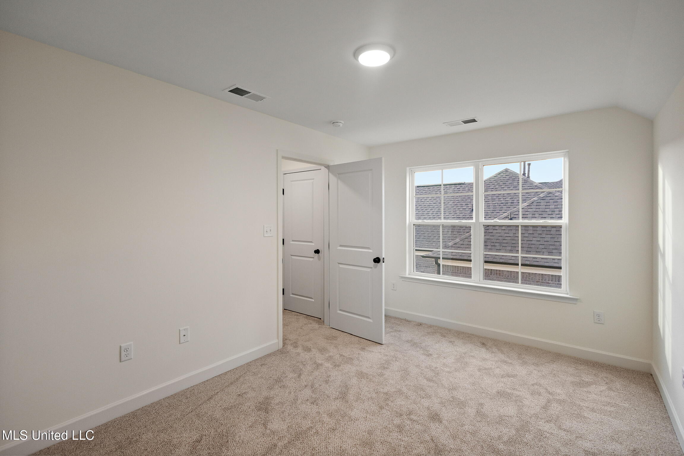 6464 Chloe Way