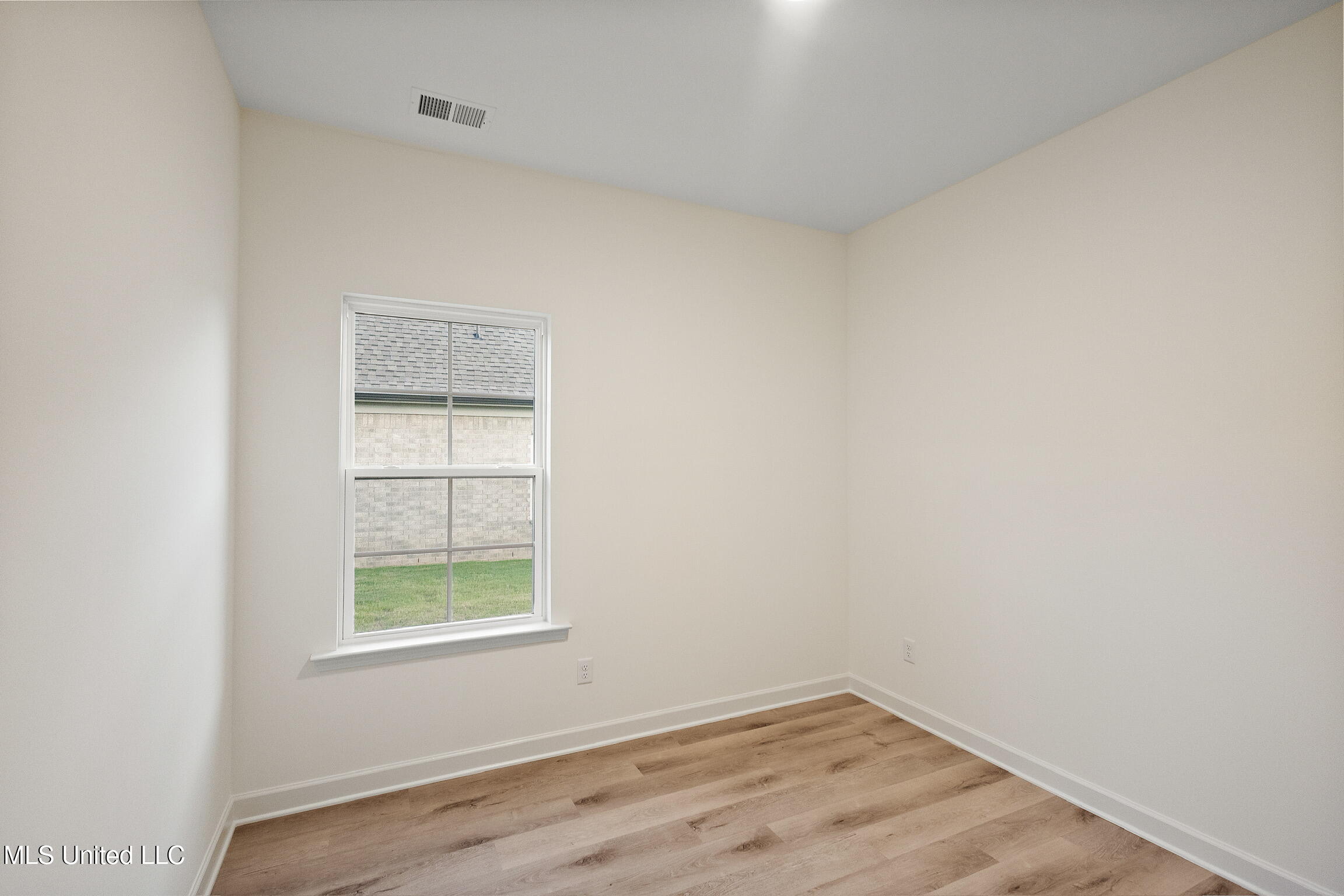 6464 Chloe Way