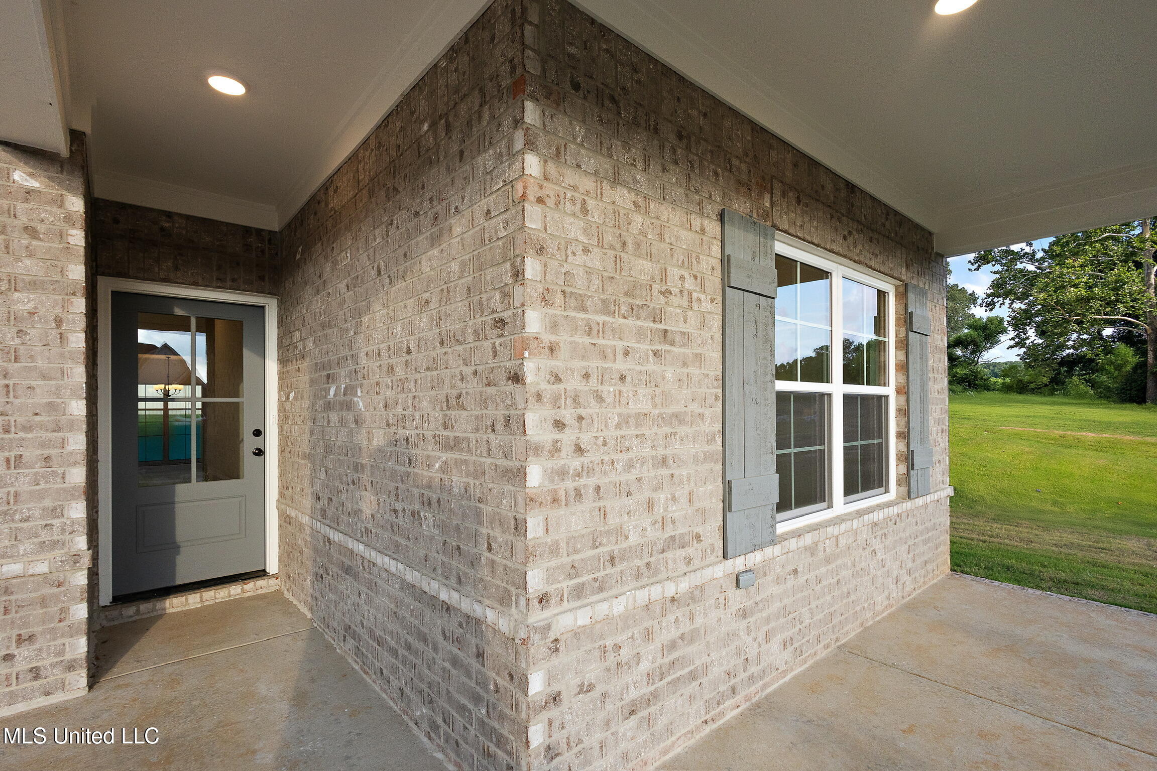 6464 Chloe Way