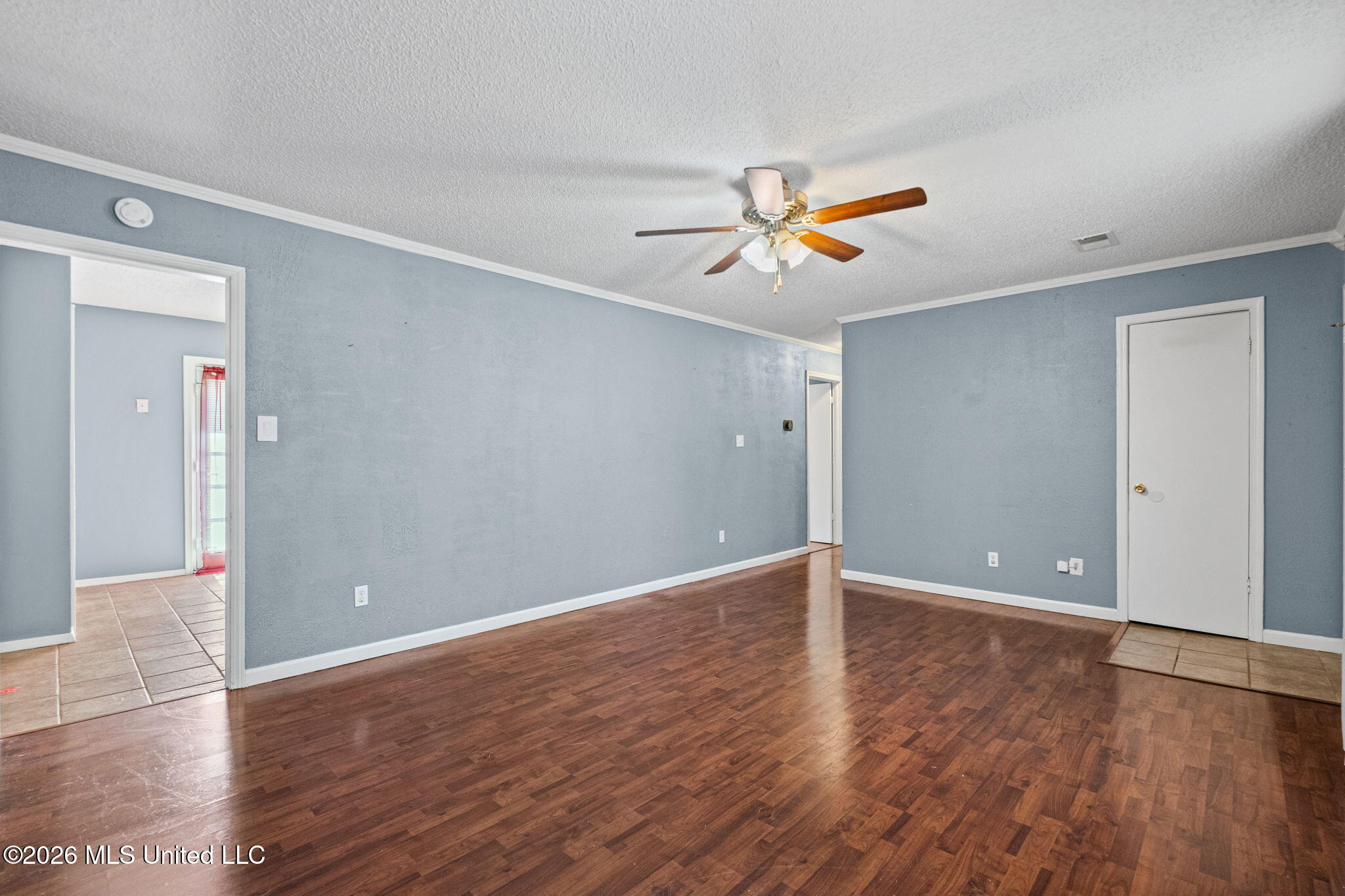 3655 Heathcliff Drive