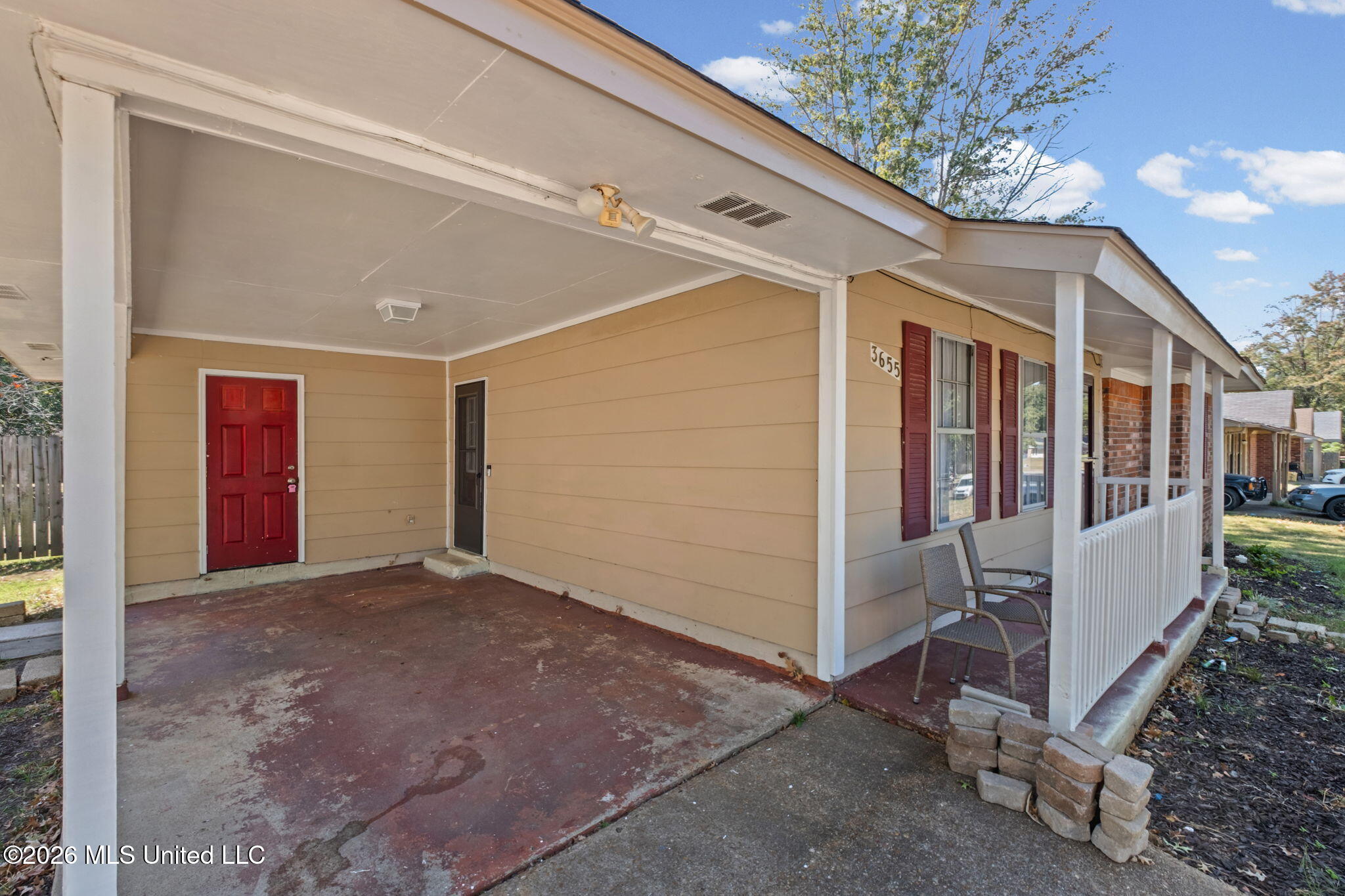 3655 Heathcliff Drive
