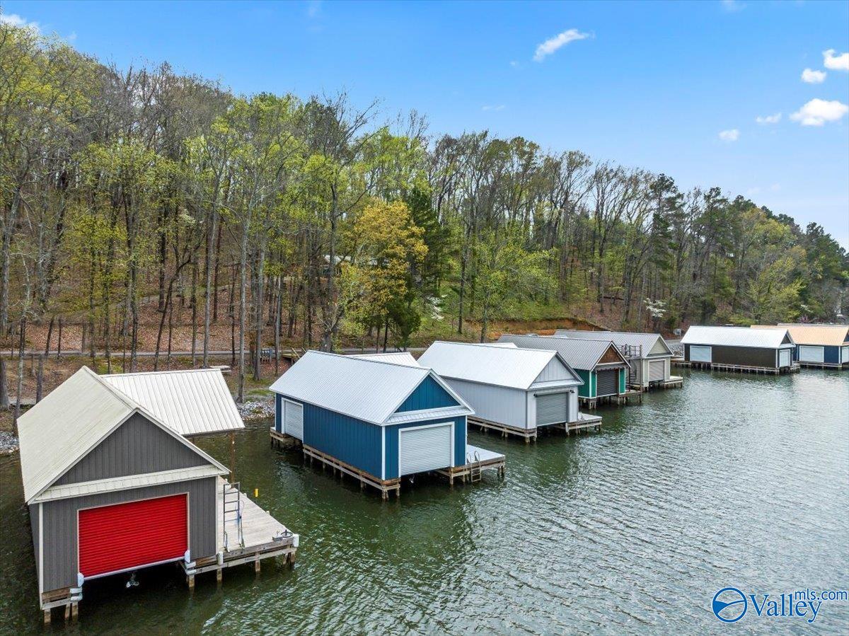 192 Pine Island Circle