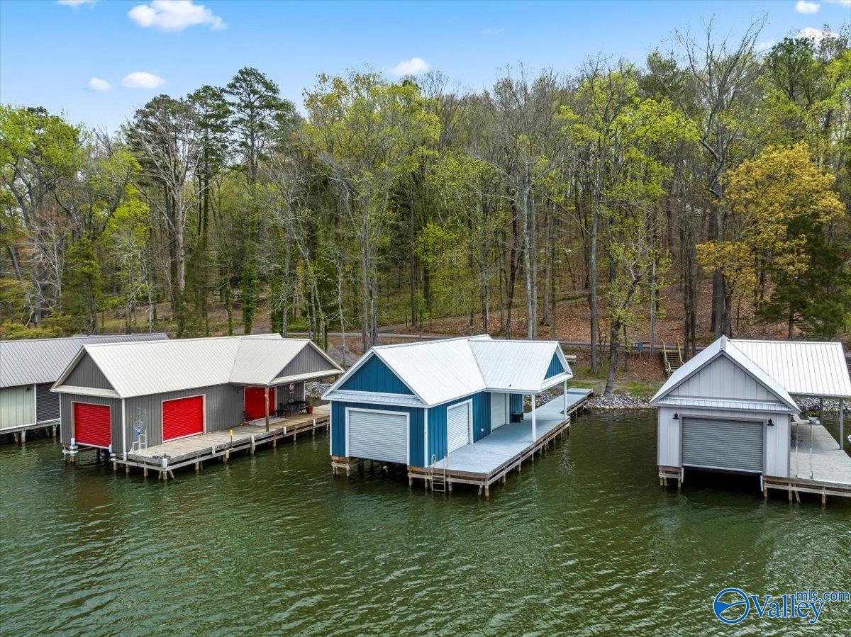 192 Pine Island Circle